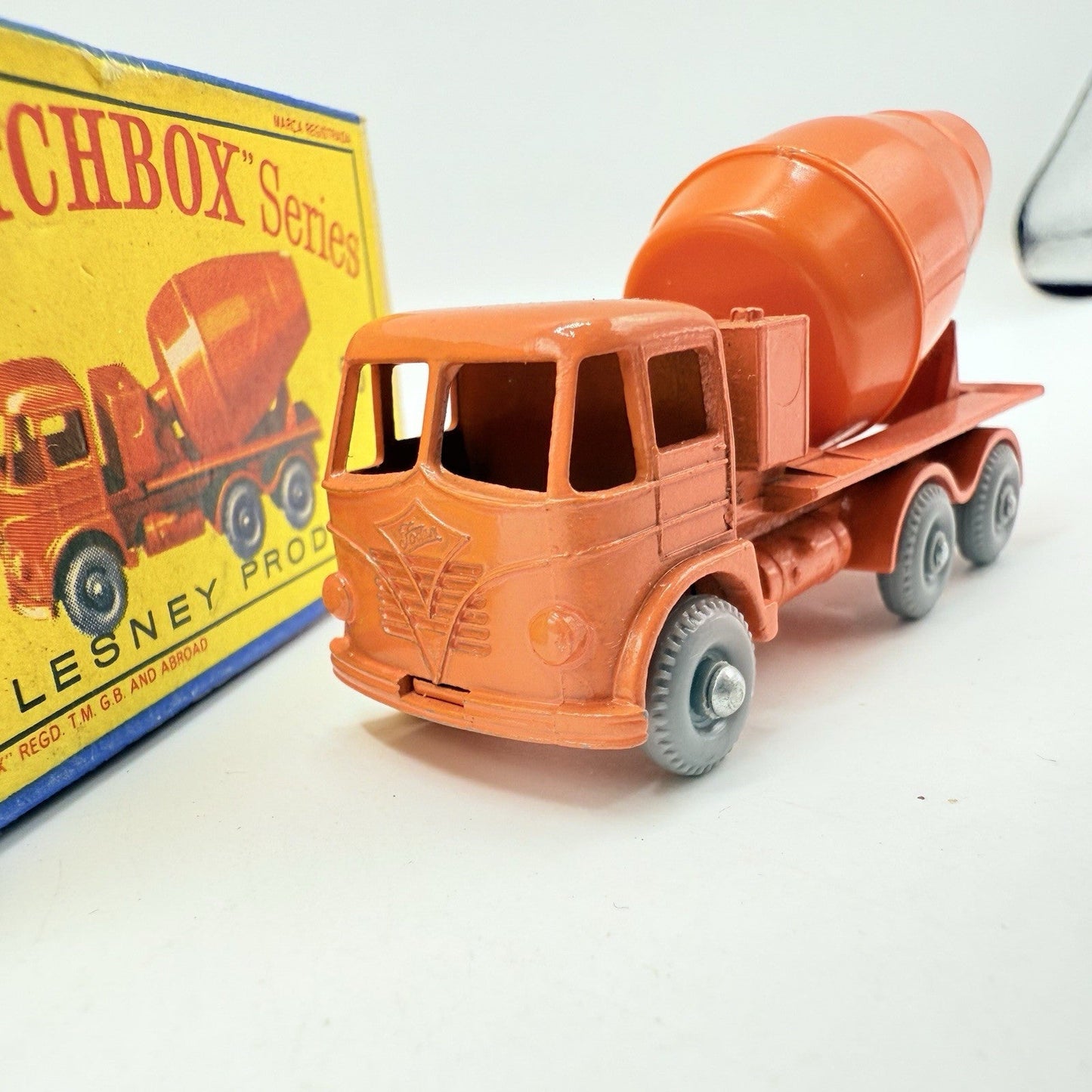 Matchbox Lesney 26b Foden Cement Mixer GPW - Magic Matchbox