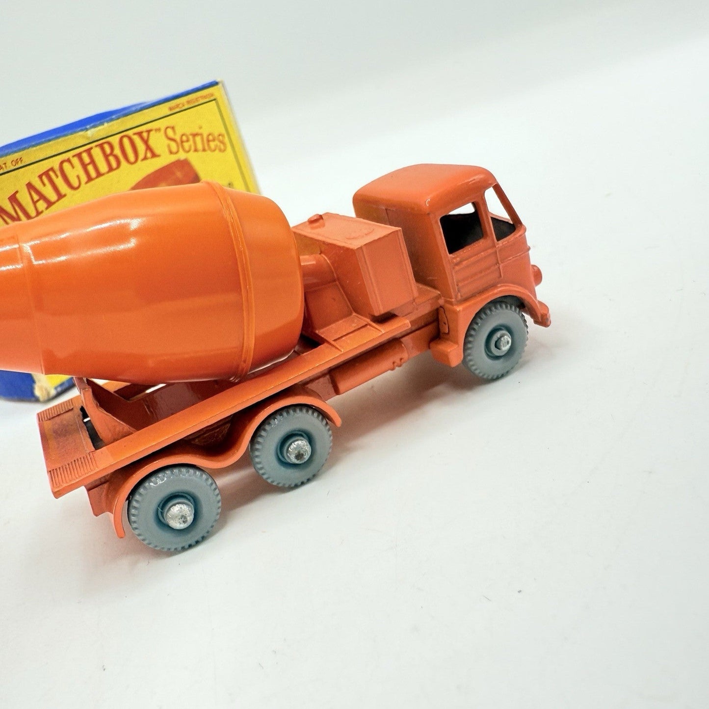Matchbox Lesney 26b Foden Cement Mixer GPW - Magic Matchbox