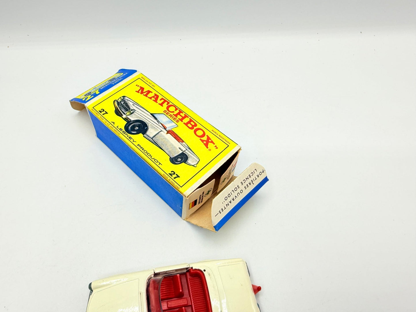 Matchbox Lesney 27d Mercedes - Benz 230SL - Magic Matchbox