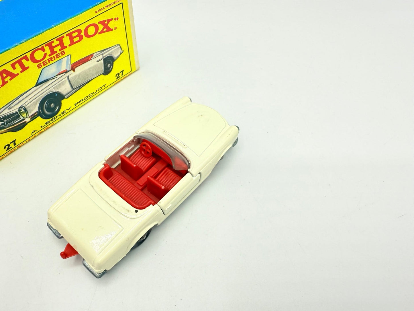 Matchbox Lesney 27d Mercedes - Benz 230SL - Magic Matchbox