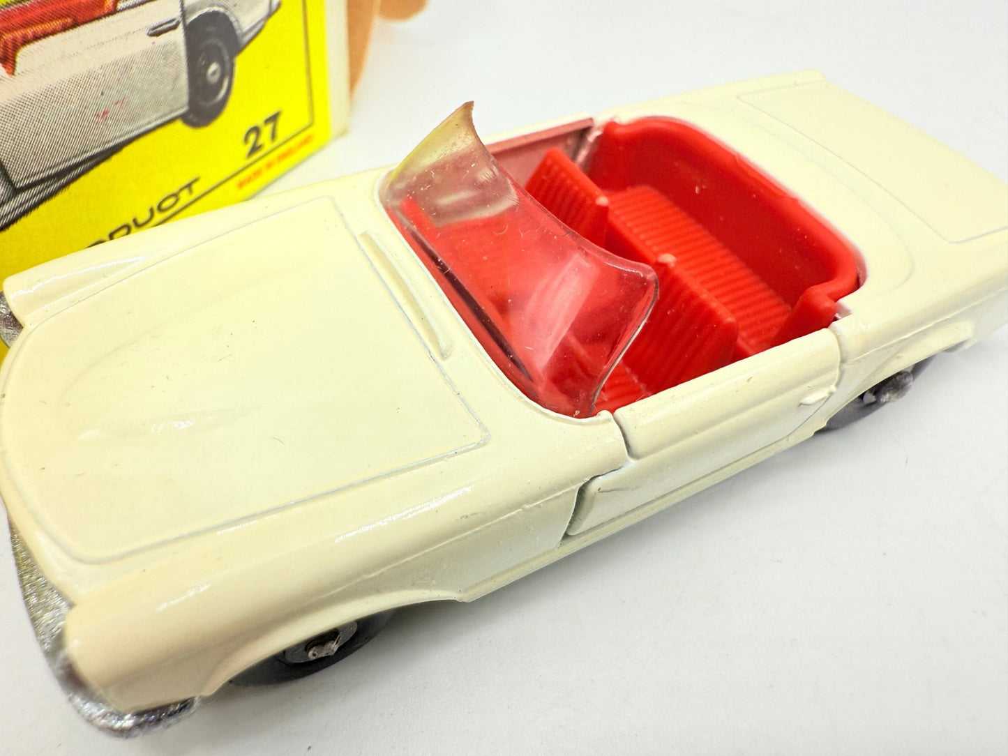Matchbox Lesney 27d Mercedes - Benz 230SL - Magic Matchbox