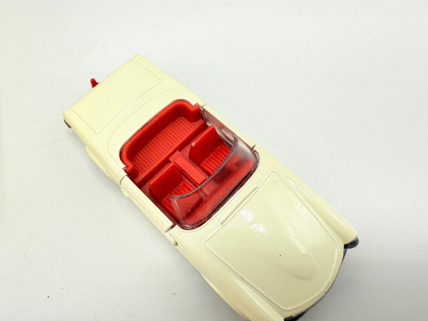 Matchbox Lesney 27d Mercedes - Benz 230SL - Magic Matchbox