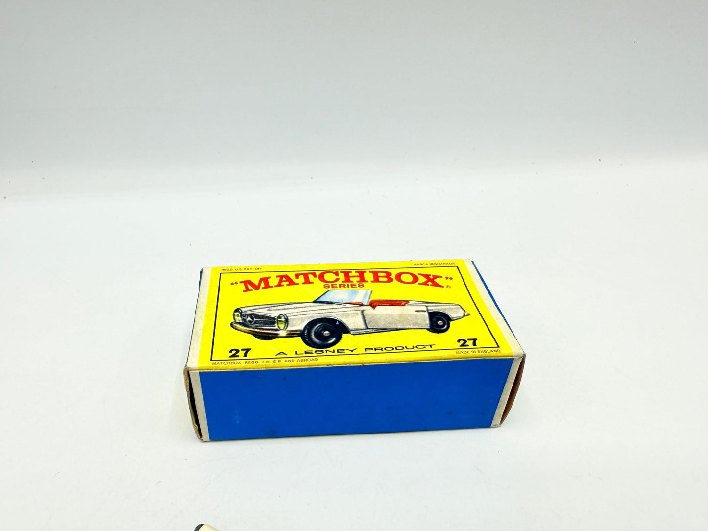 Matchbox Lesney 27d Mercedes - Benz 230SL - Magic Matchbox