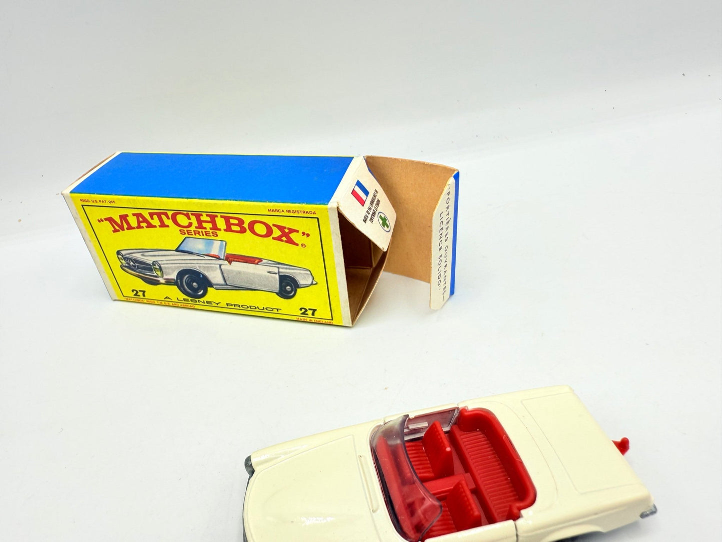 Matchbox Lesney 27d Mercedes - Benz 230SL - Magic Matchbox