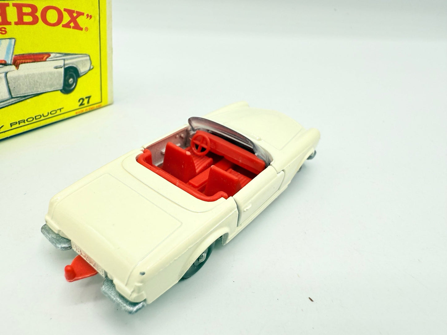 Matchbox Lesney 27d Mercedes - Benz 230SL - Magic Matchbox