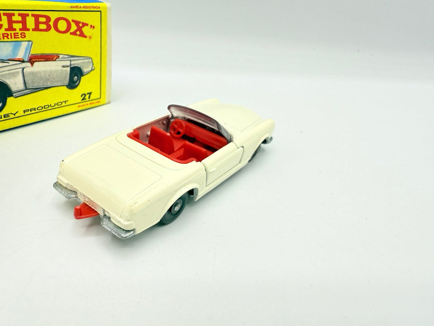 Matchbox Lesney 27d Mercedes - Benz 230SL - Magic Matchbox