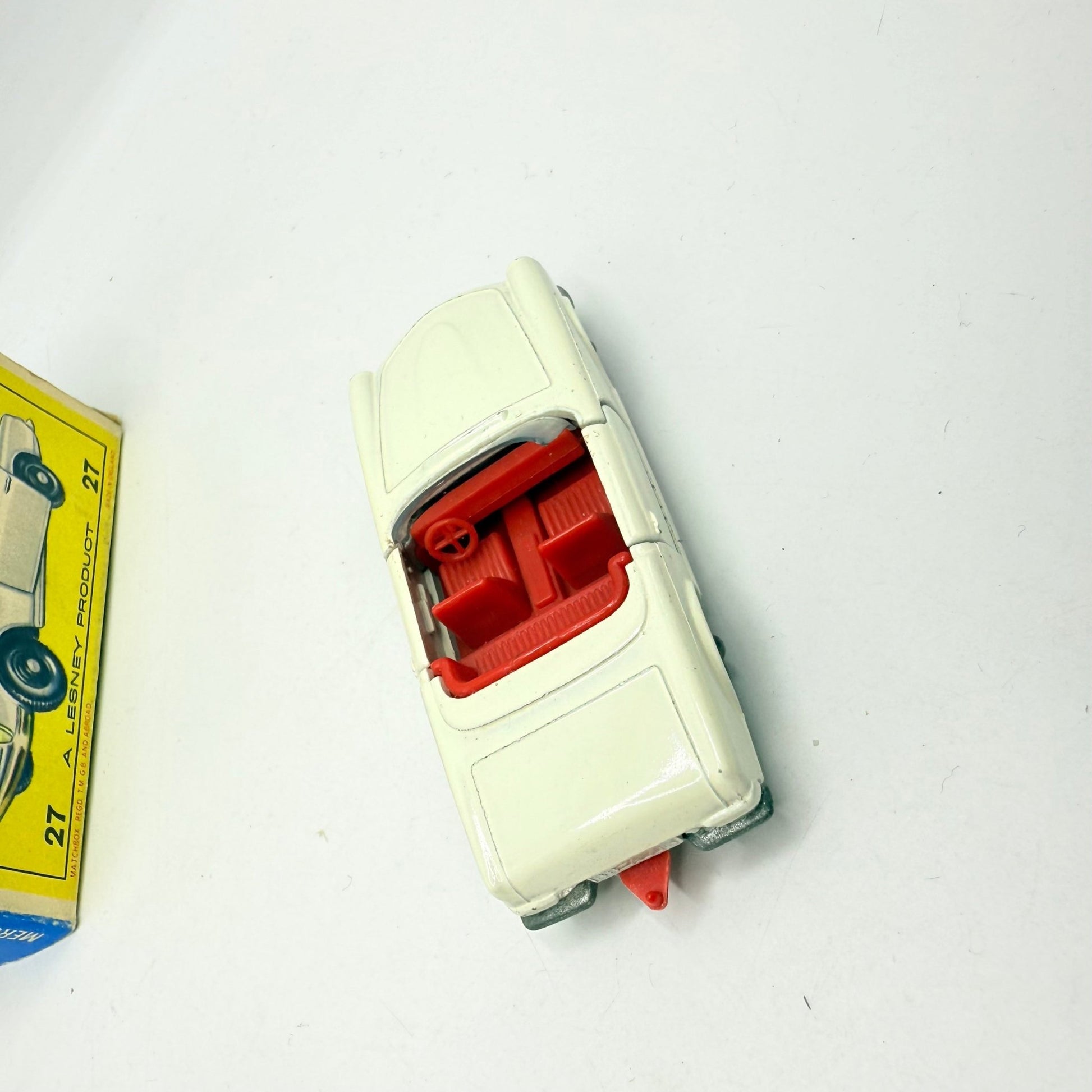 Matchbox Lesney 27d Mercedes - Benz 230SL - Magic Matchbox
