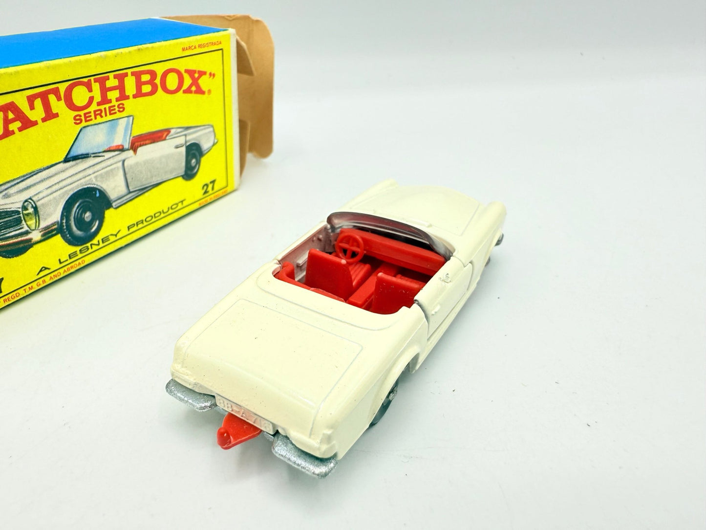 Matchbox Lesney 27d Mercedes - Benz 230SL - Magic Matchbox