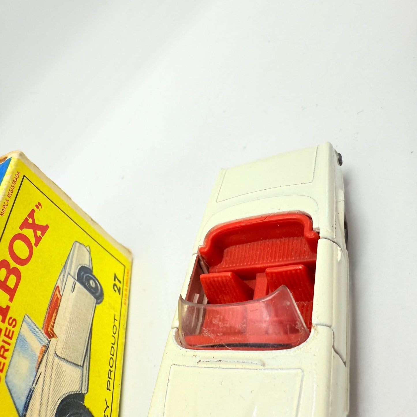Matchbox Lesney 27d Mercedes - Benz 230SL - Magic Matchbox