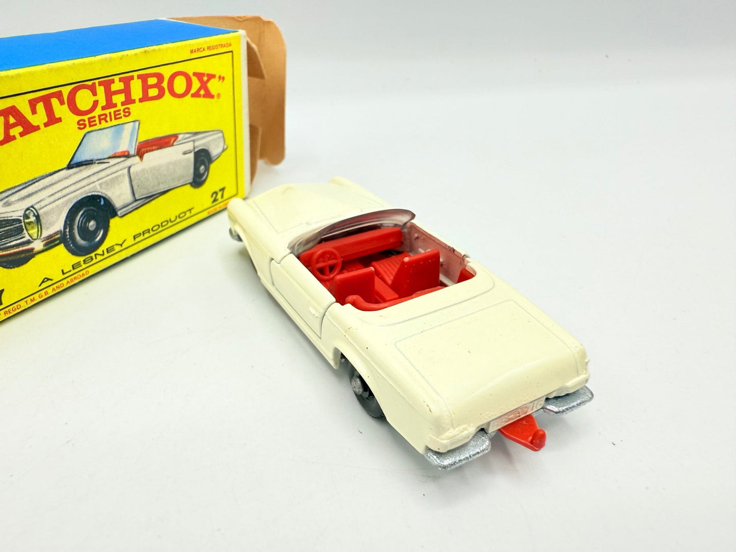 Matchbox Lesney 27d Mercedes - Benz 230SL - Magic Matchbox