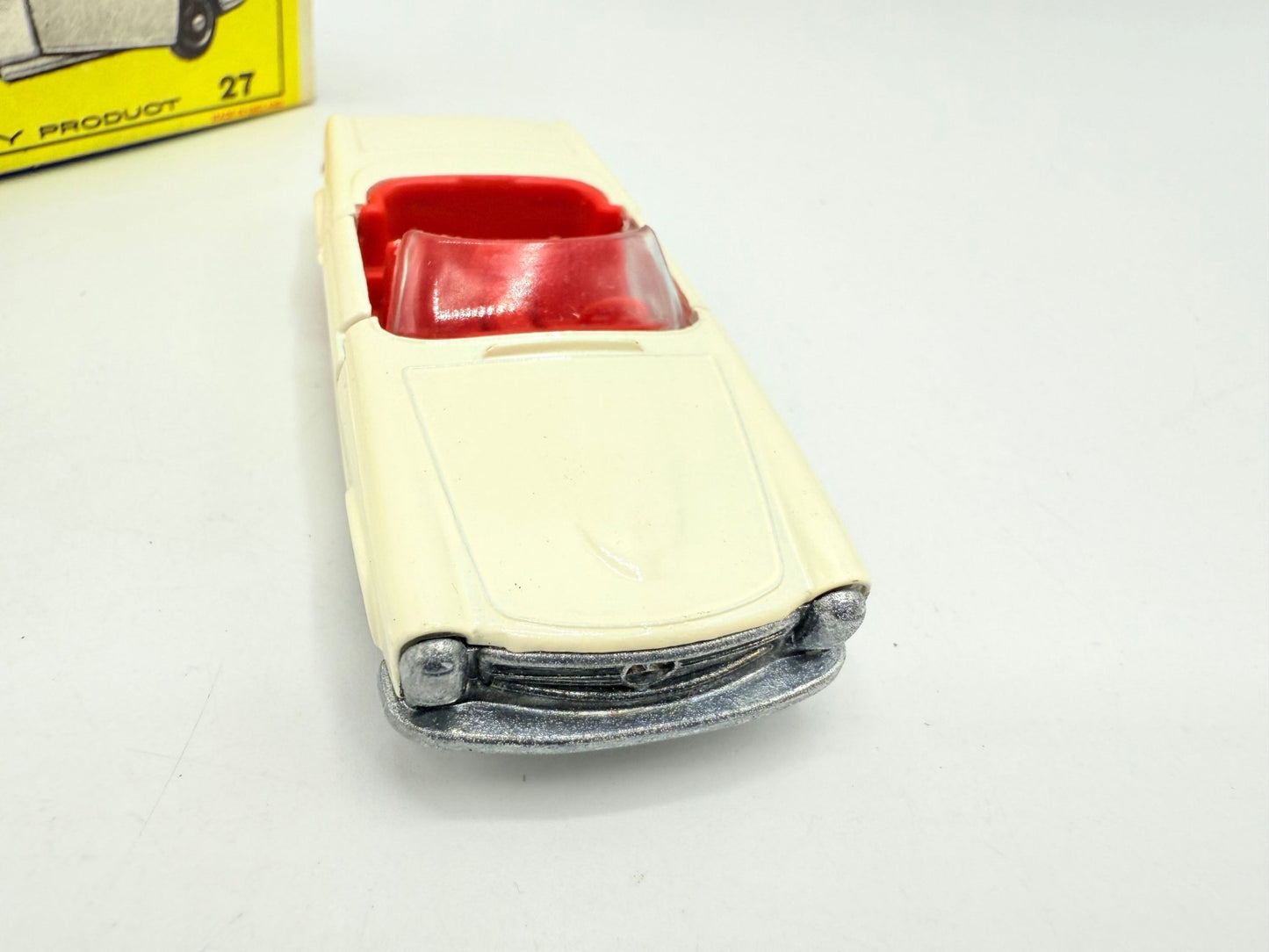 Matchbox Lesney 27d Mercedes - Benz 230SL - Magic Matchbox