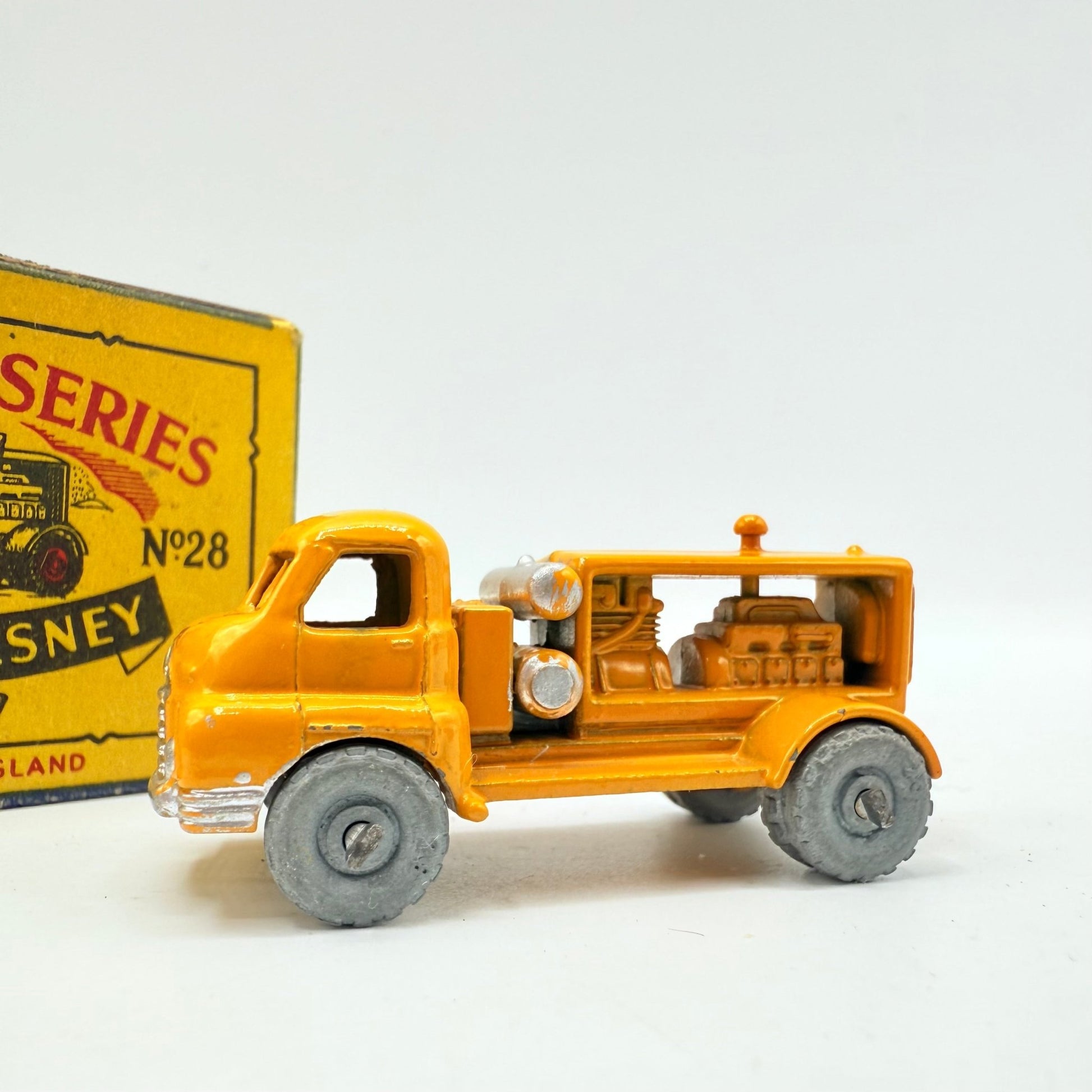 Matchbox Lesney 28a Bedford Compressor Truck MW - Magic Matchbox