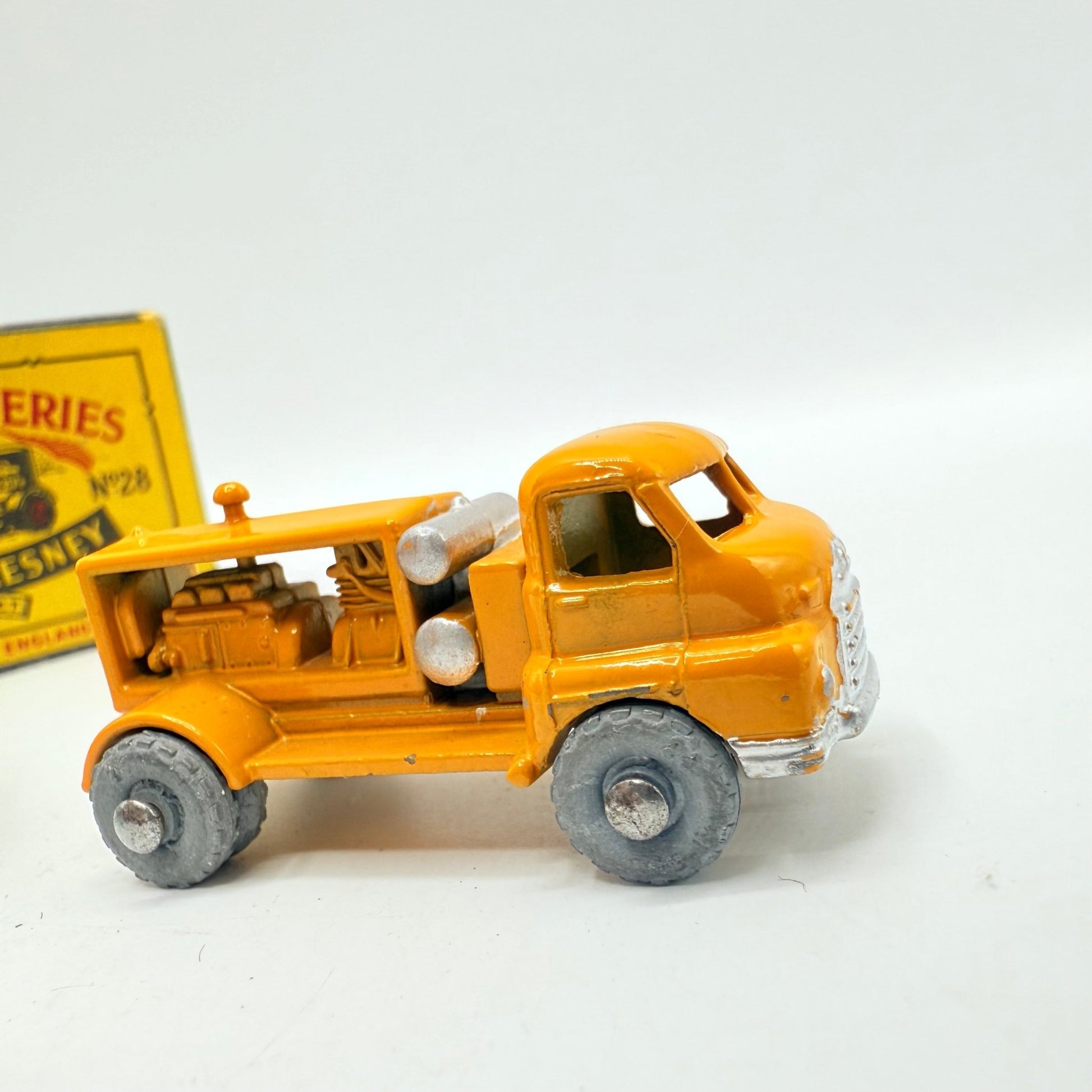 Matchbox Lesney 28a Bedford Compressor Truck MW - Magic Matchbox