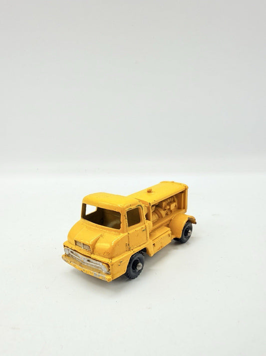 Matchbox Lesney 28b Ford Thames Compressor Truck - Magic Matchbox