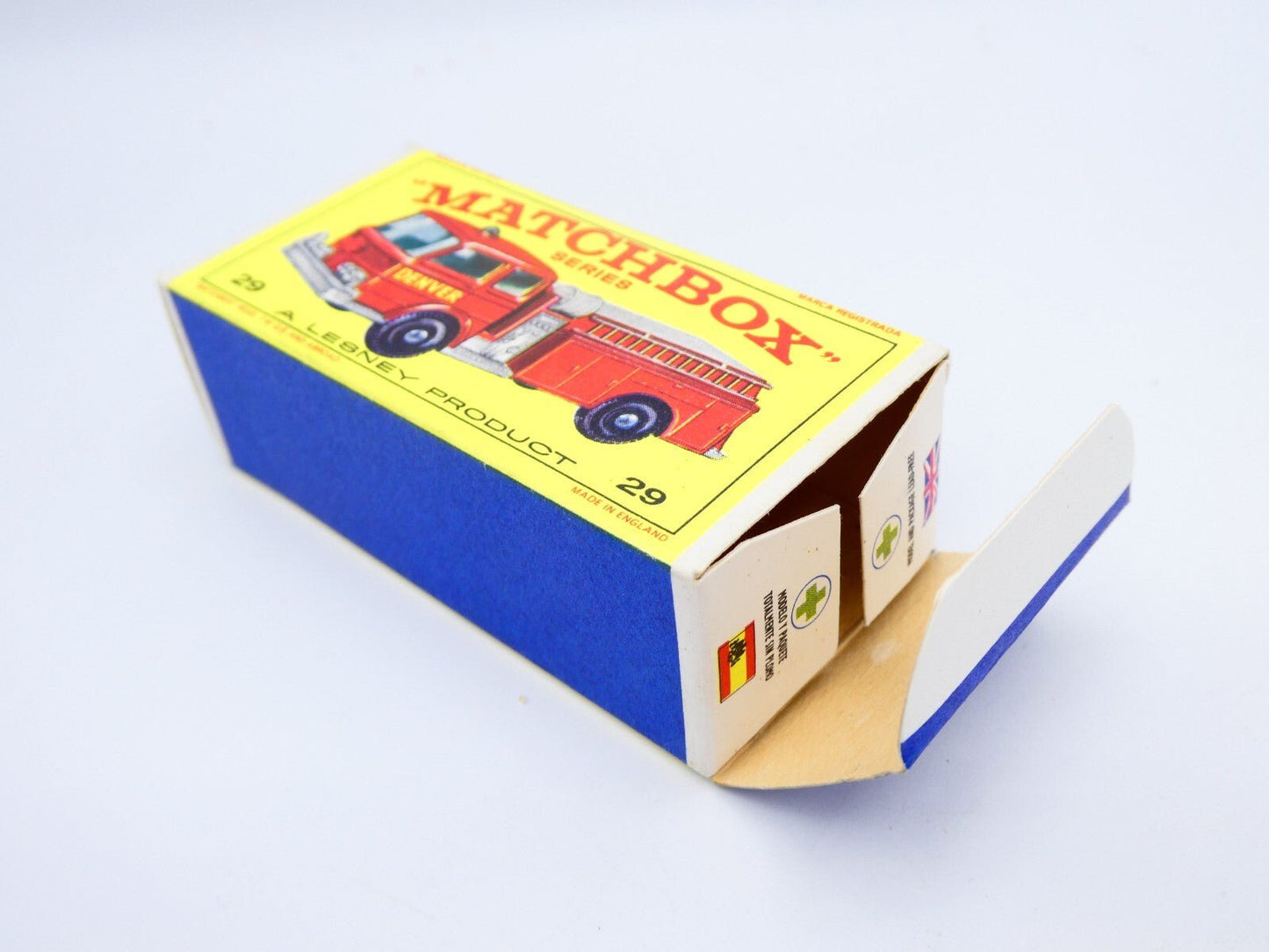 Matchbox Lesney 29c Fire Pumper Truck - Magic Matchbox