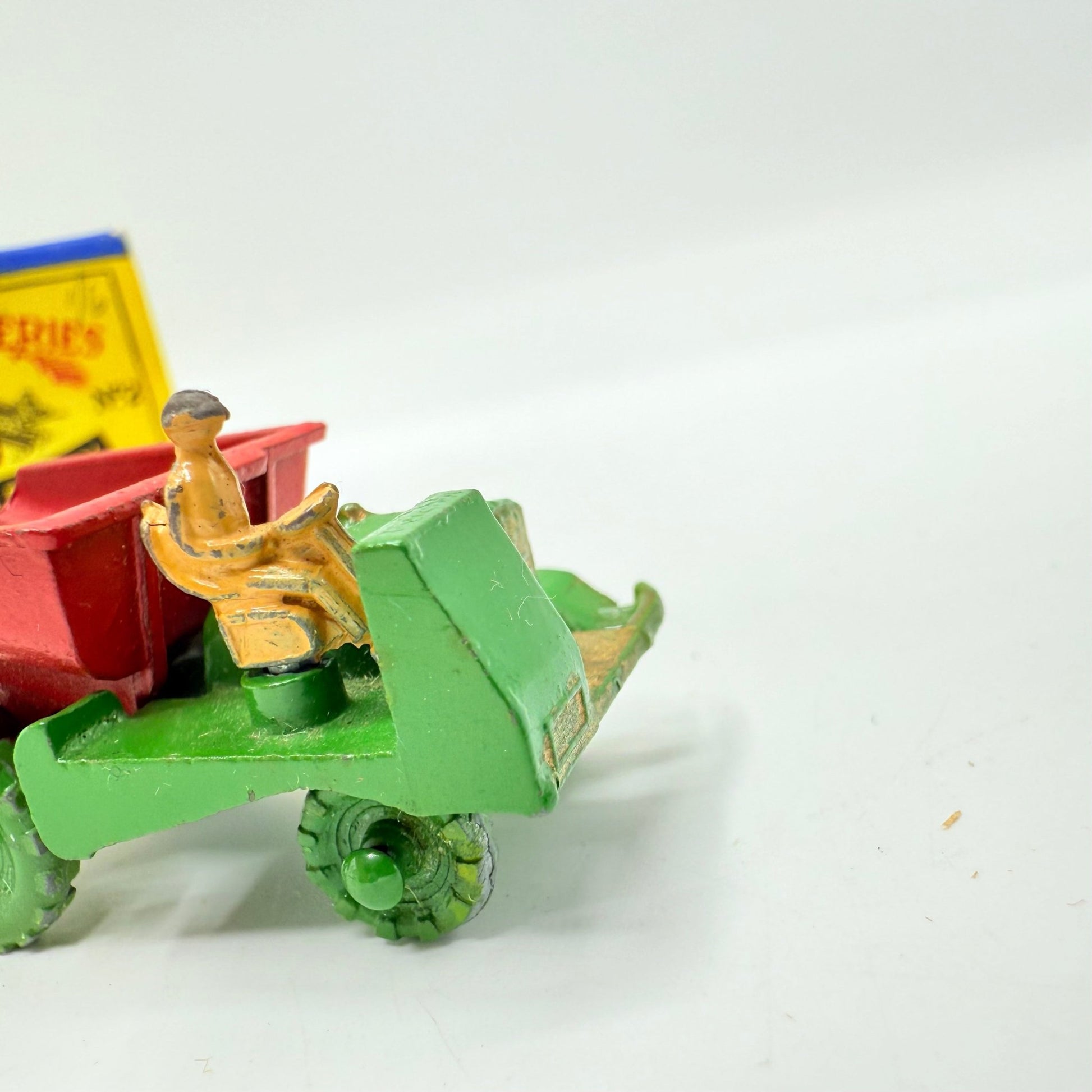 Matchbox Lesney 2a Muir Hill Green Wheels Damaged Script Box - Magic Matchbox