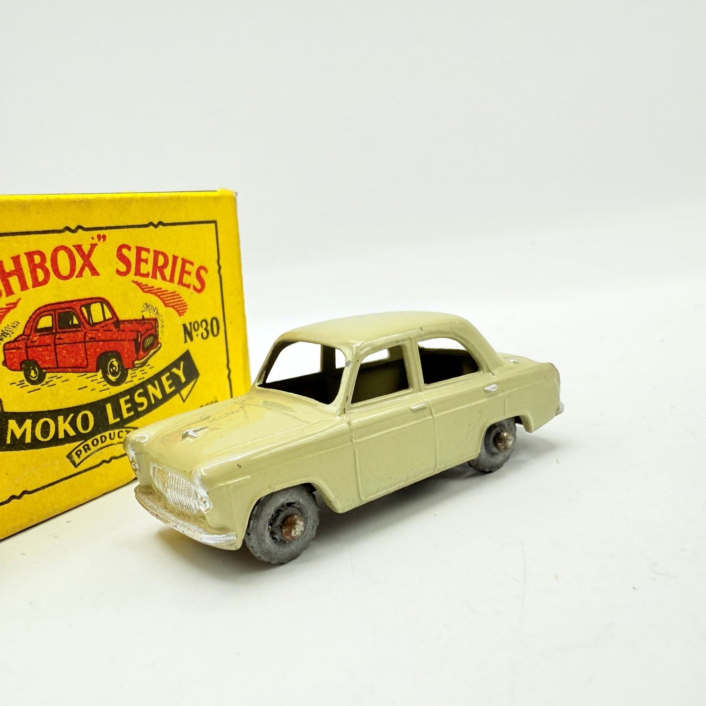 Matchbox Lesney 30a Ford Prefect - Magic Matchbox
