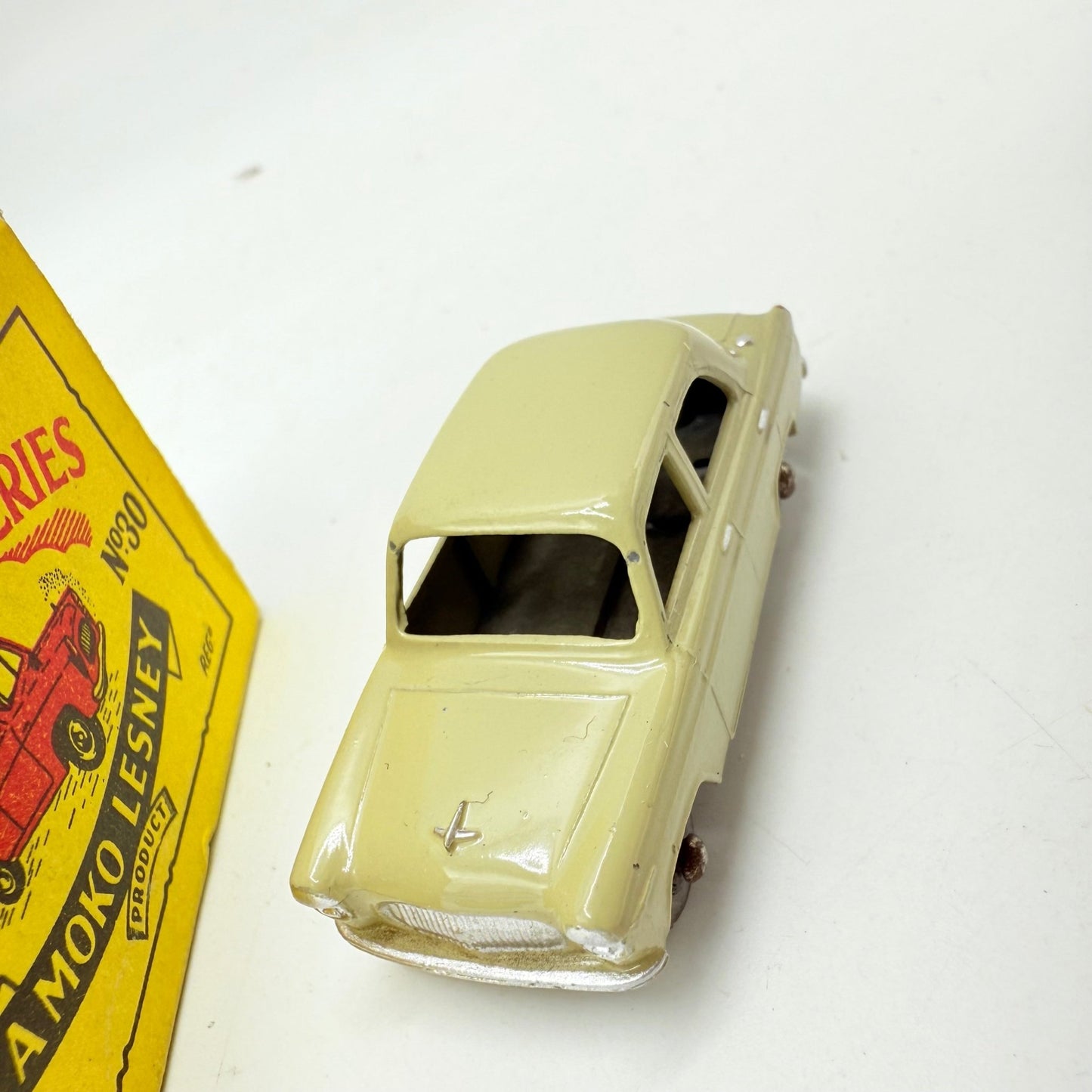 Matchbox Lesney 30a Ford Prefect - Magic Matchbox
