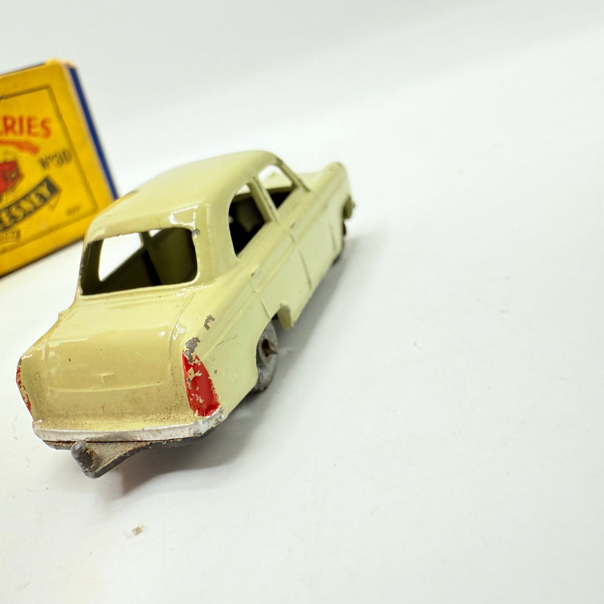 Matchbox Lesney 30a Ford Prefect MW - Magic Matchbox