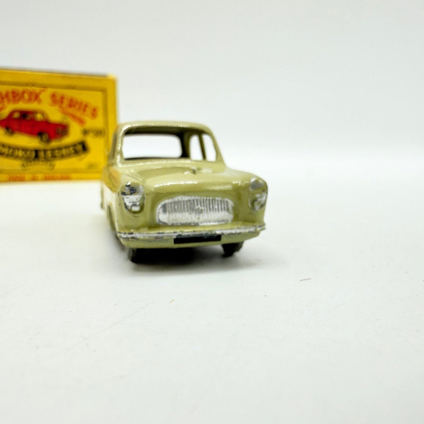 Matchbox Lesney 30a Ford Prefect MW - Magic Matchbox