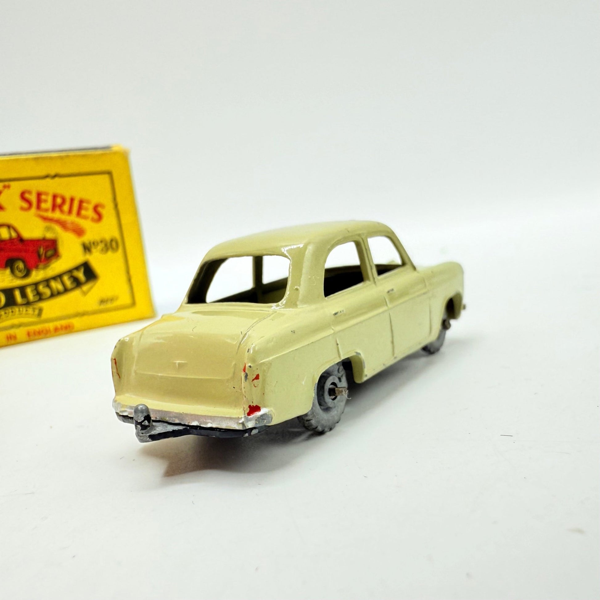 Matchbox Lesney 30a Ford Prefect MW - Magic Matchbox