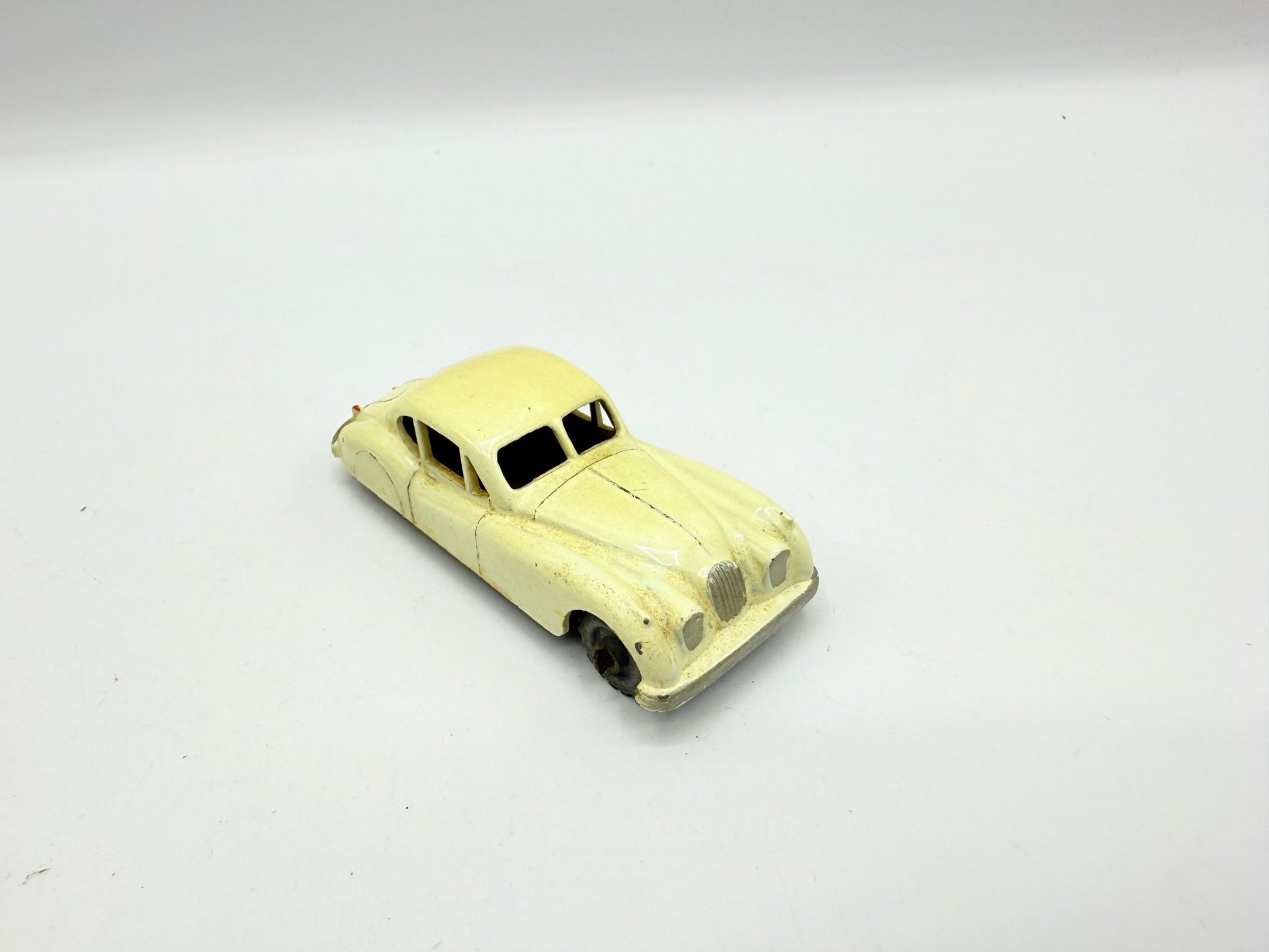 Matchbox Lesney 32a Jaguar XK 140 MW - Magic Matchbox