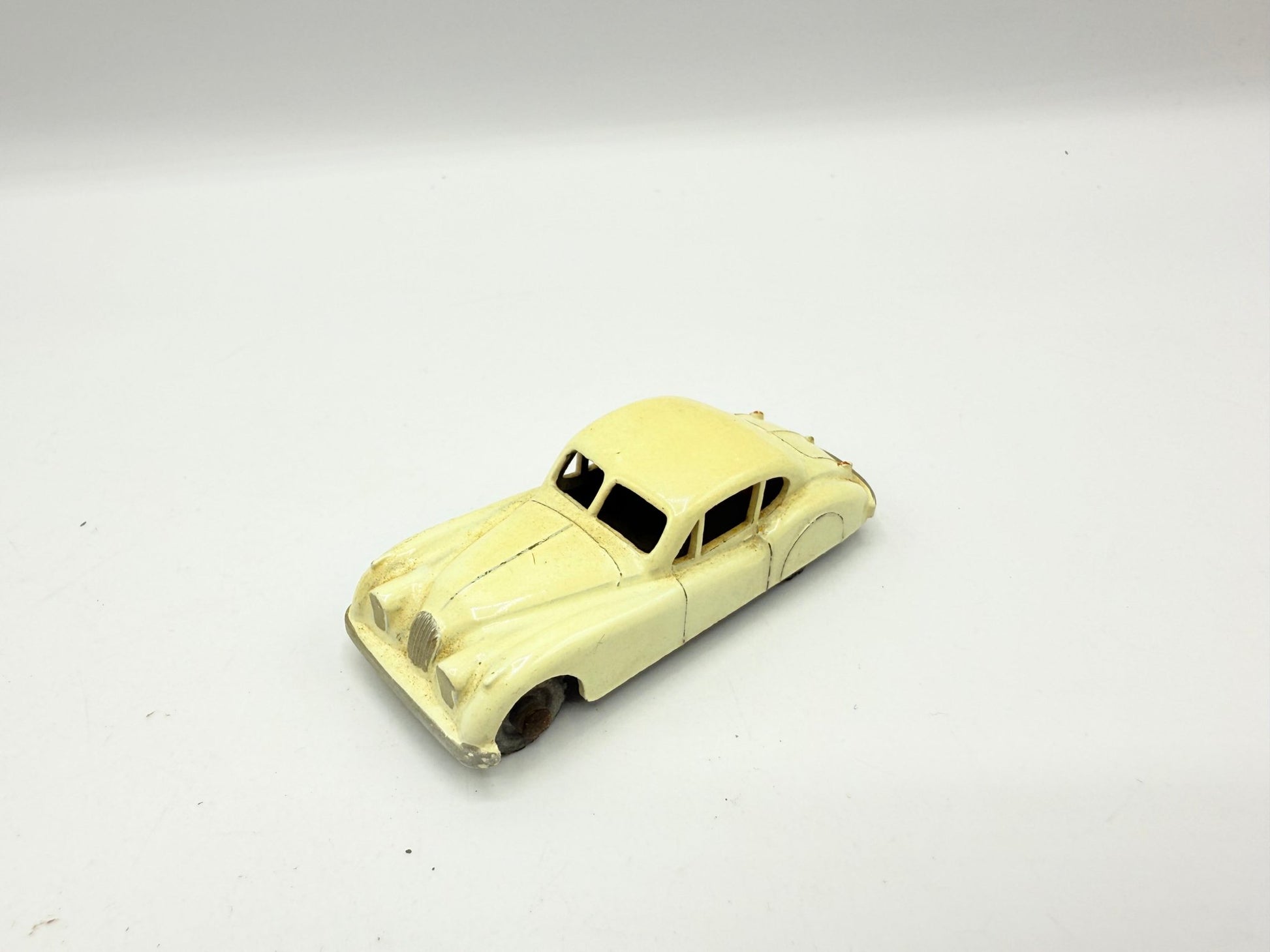 Matchbox Lesney 32a Jaguar XK 140 MW - Magic Matchbox