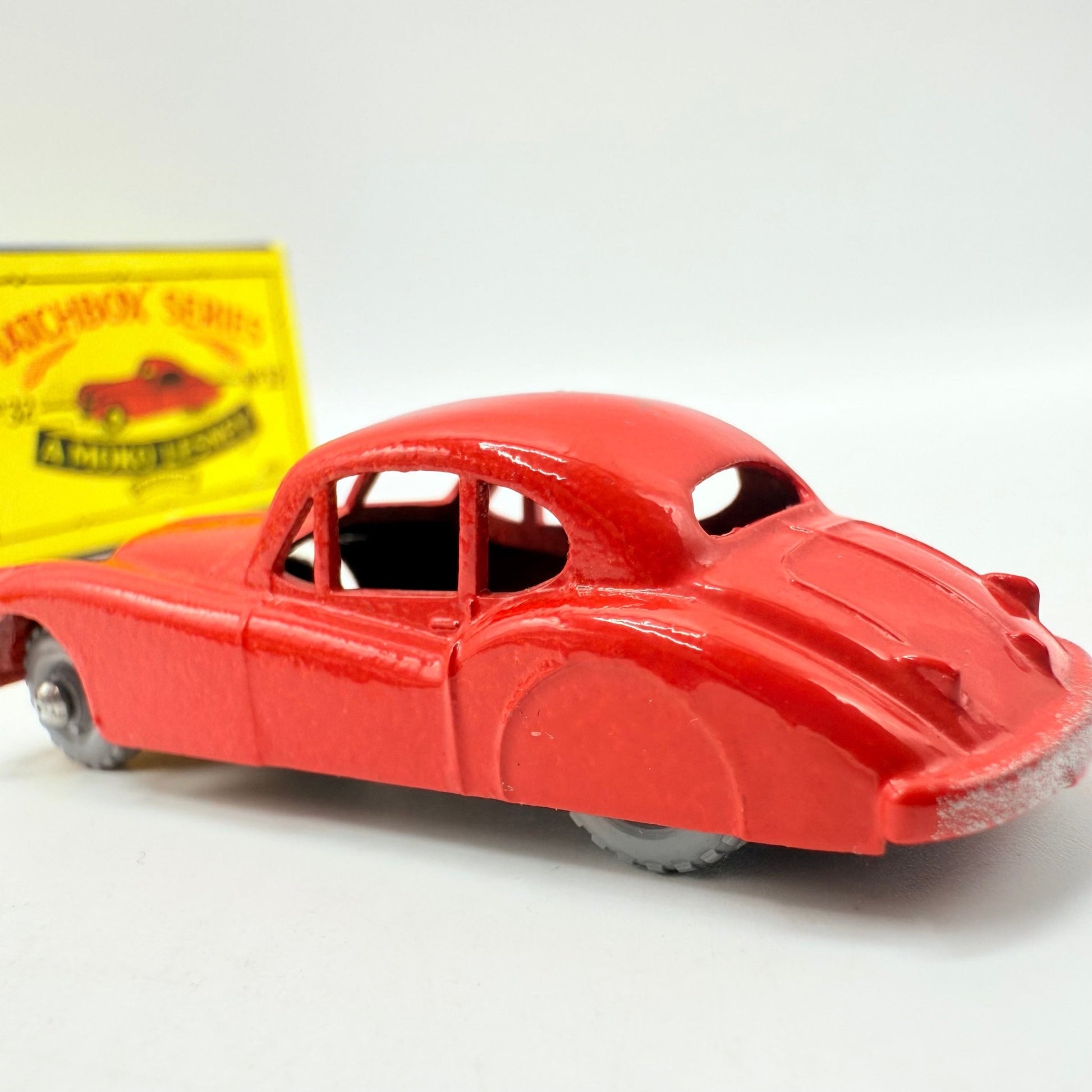 Matchbox Lesney 32a Jaguar XK140 Red & GPW - Magic Matchbox