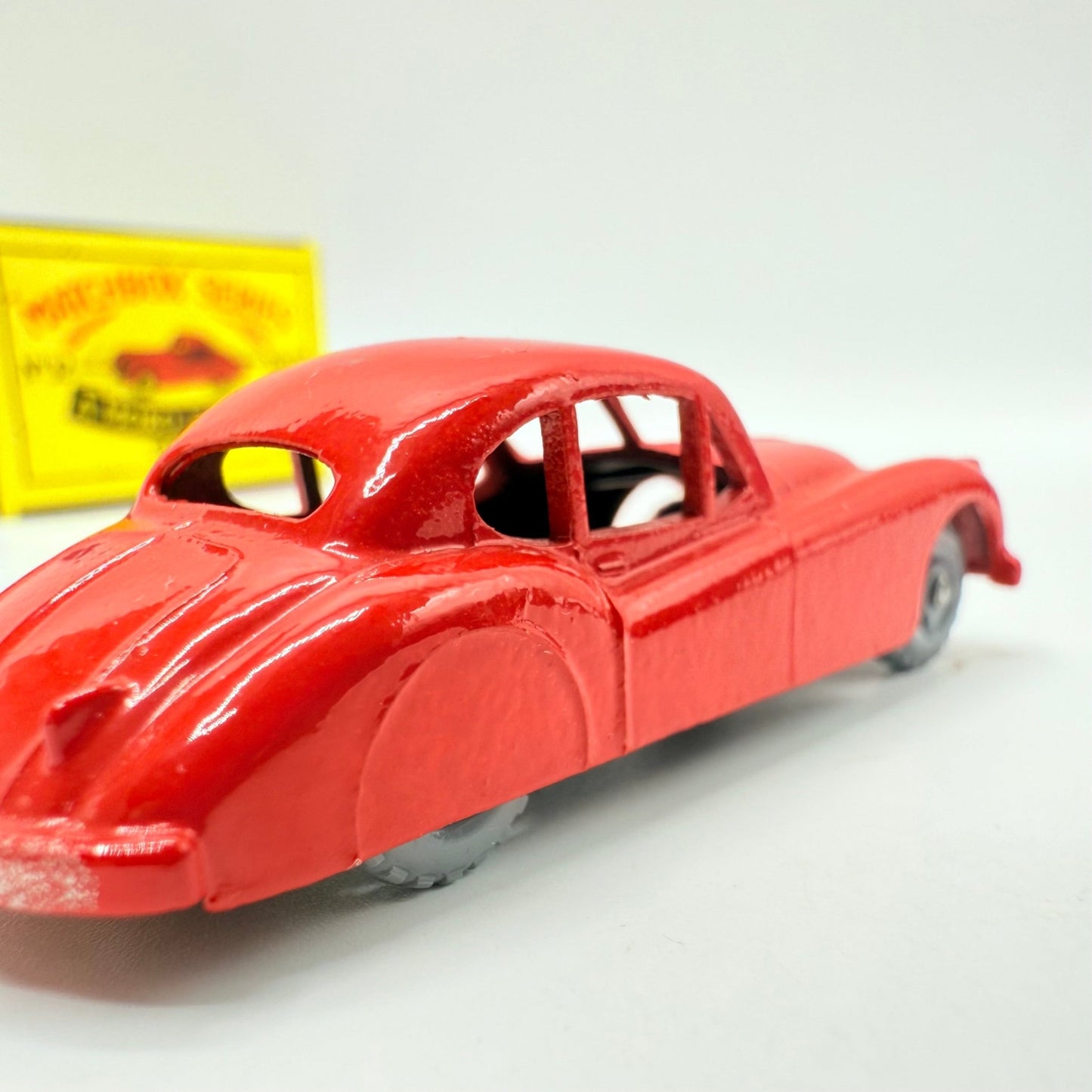 Matchbox Lesney 32a Jaguar XK140 Red & GPW - Magic Matchbox