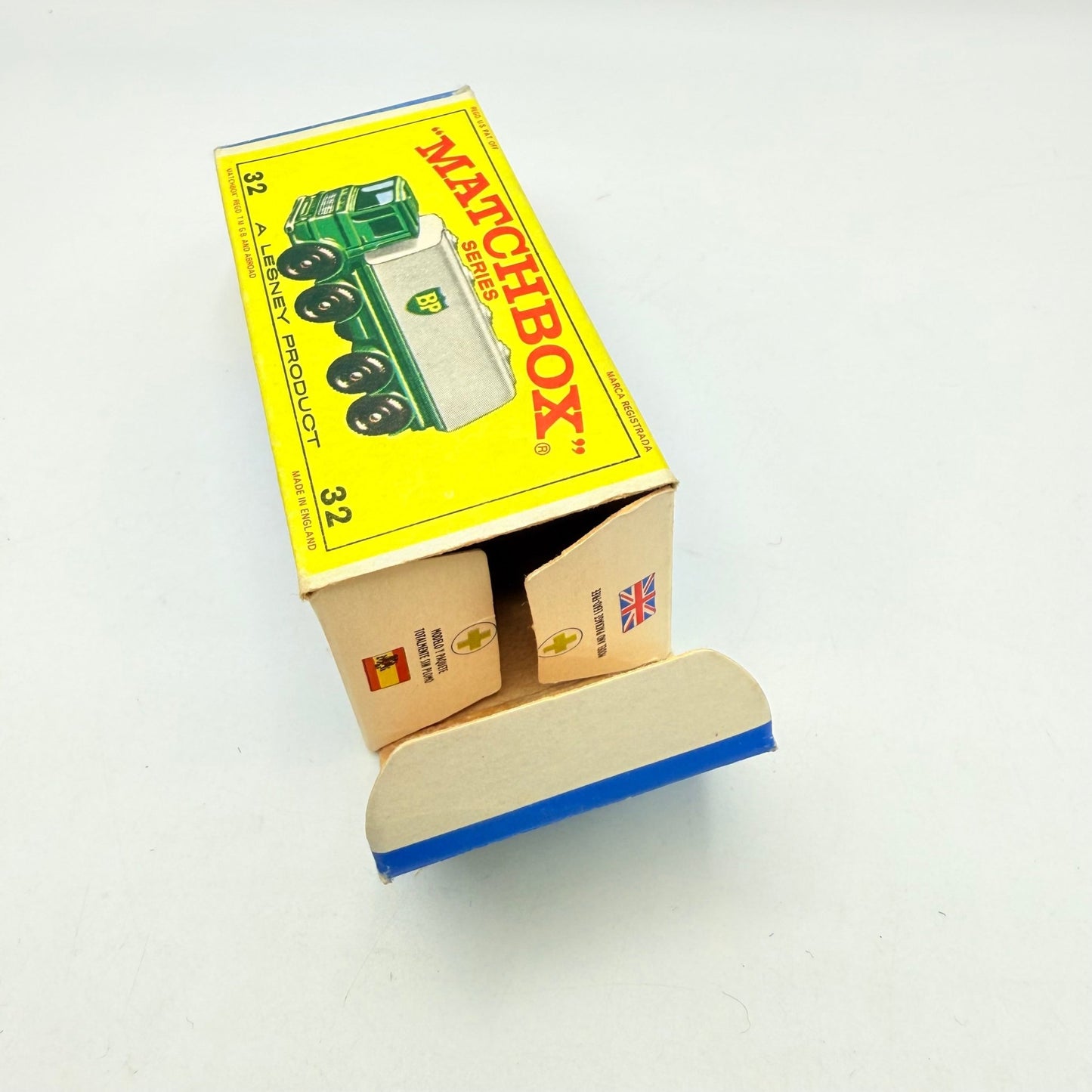 Matchbox Lesney 32C Leyland Petrol Tanker BP - Magic Matchbox