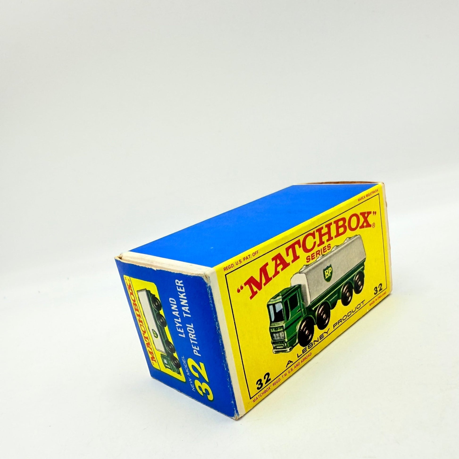 Matchbox Lesney 32C Leyland Petrol Tanker BP - Magic Matchbox