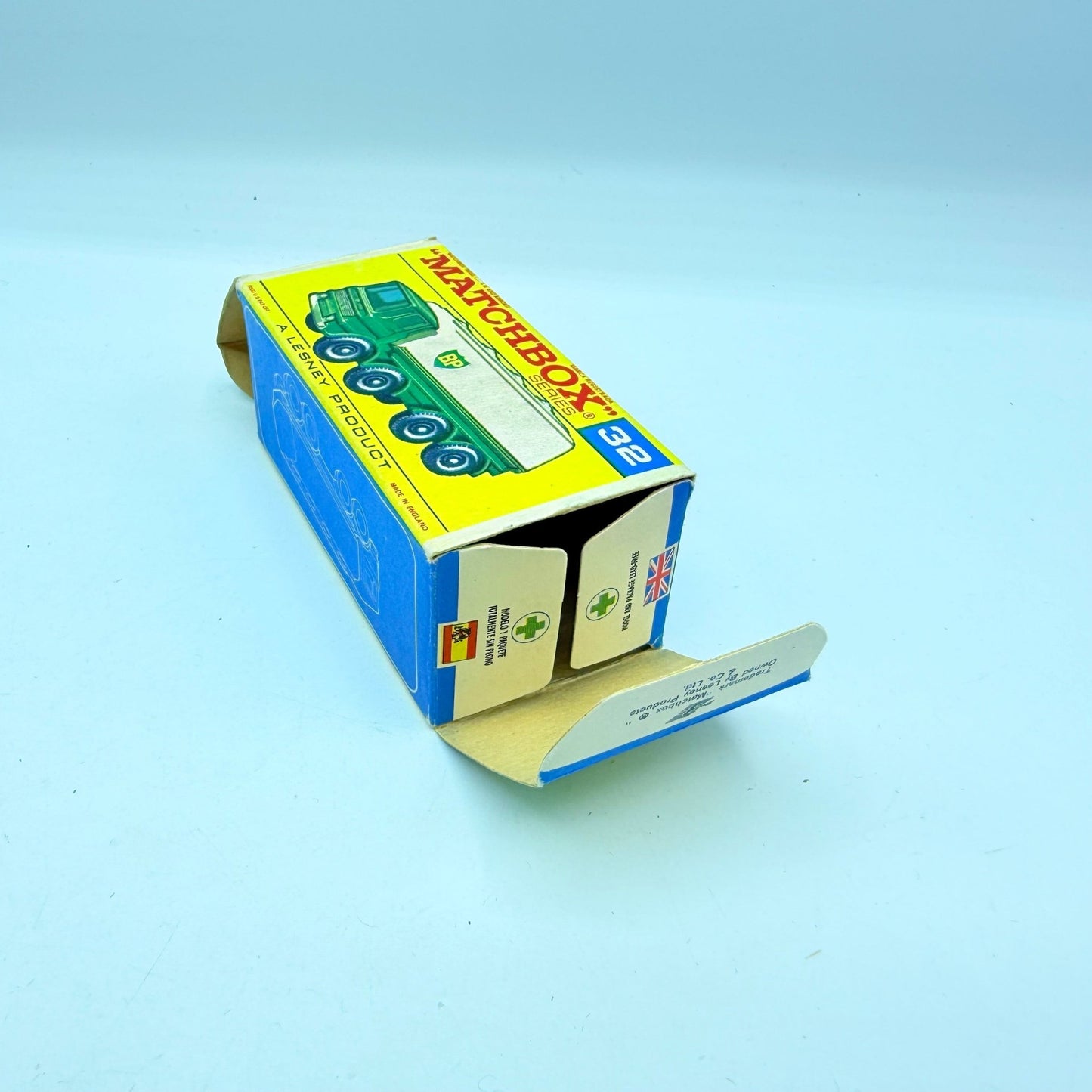 Matchbox Lesney 32C Leyland Petrol Tanker BP Empty Original Box - Magic Matchbox