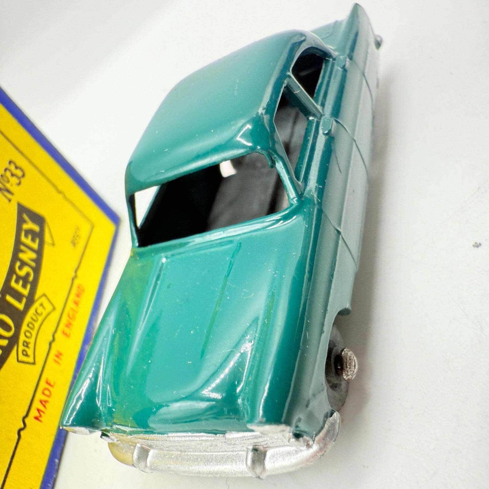 Matchbox Lesney 33a Ford Zodiac Dark Green MW - Magic Matchbox