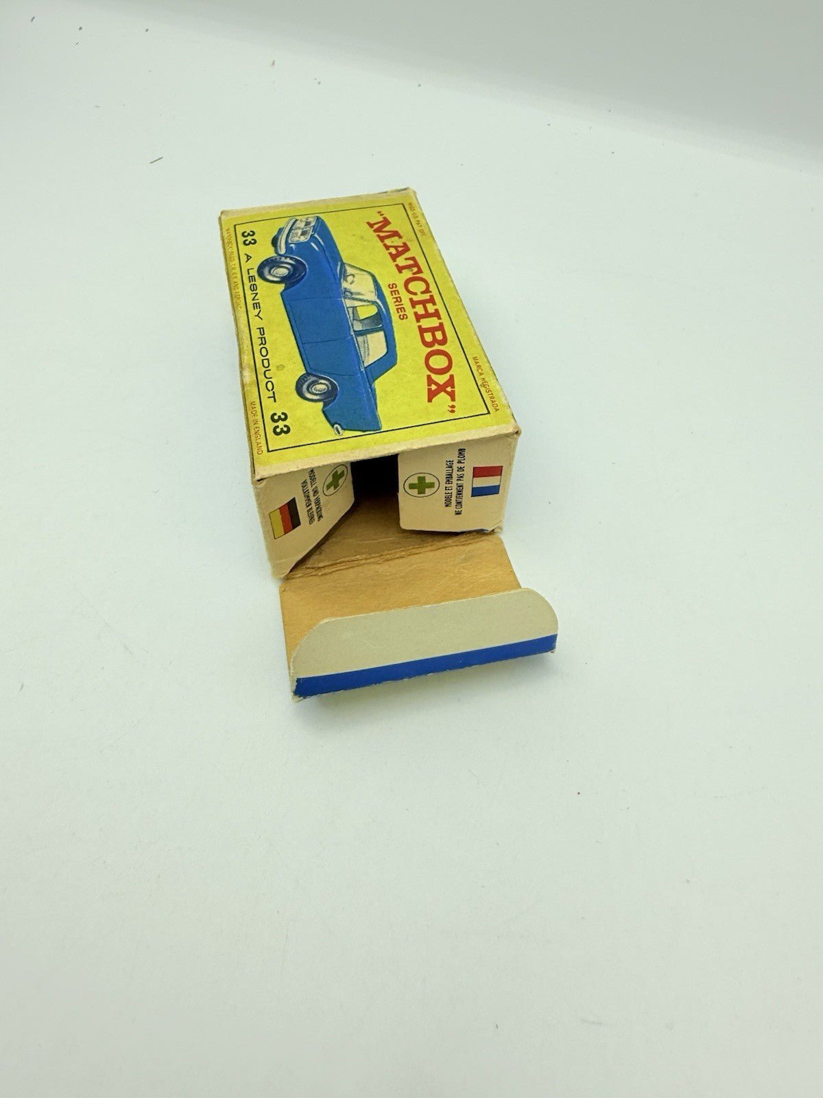 Matchbox Lesney 33b Ford Zephyr 6 BPW - Magic Matchbox
