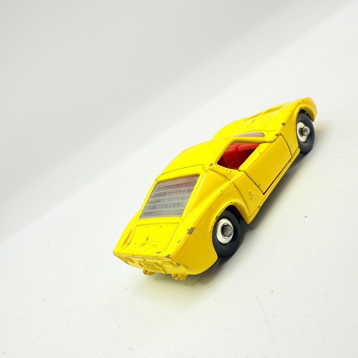 Matchbox Lesney 33c Lamborghini Miura Yellow & Red Interior - Magic Matchbox