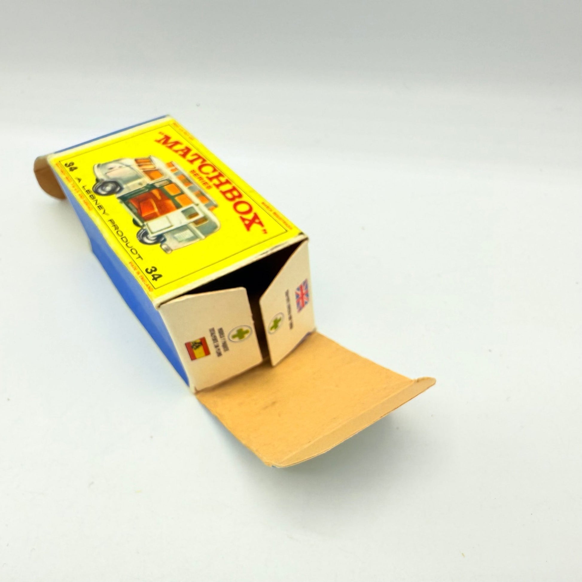 Matchbox Lesney 34c Volkswagen VW Camper with low roof - Magic Matchbox