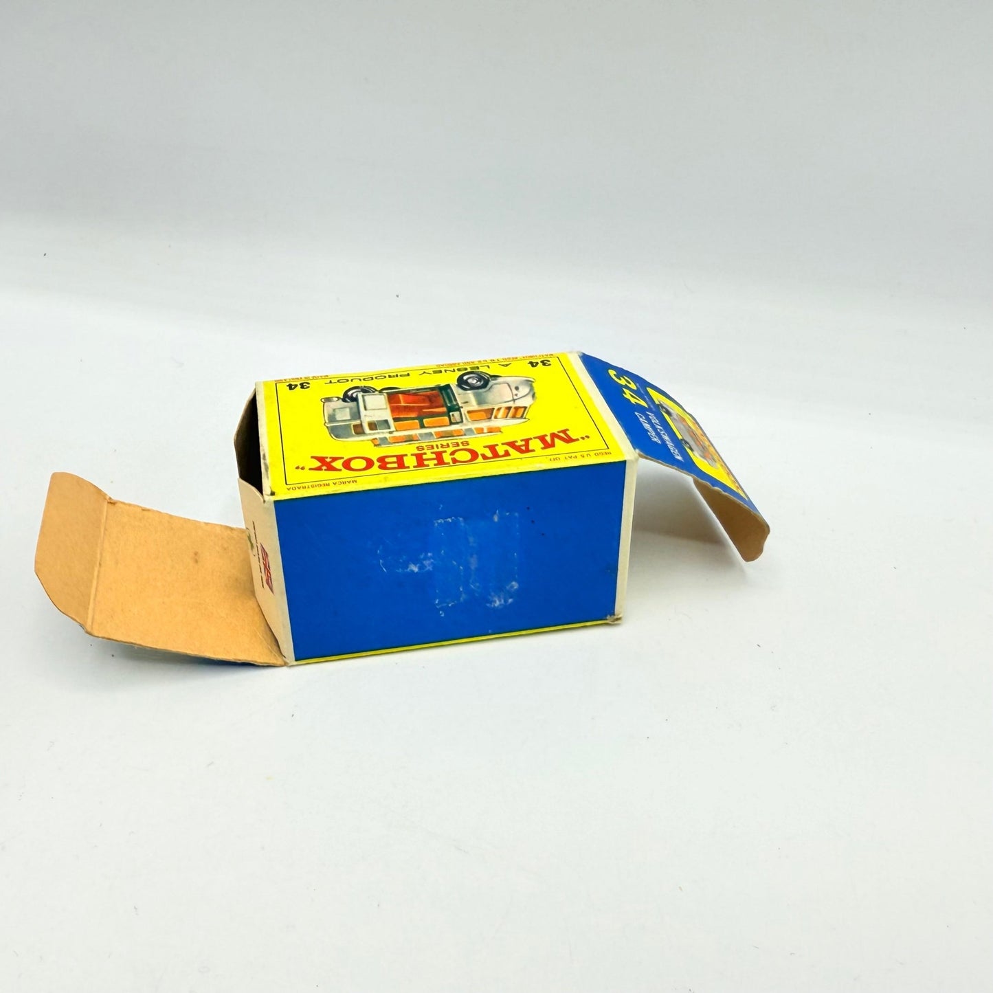 Matchbox Lesney 34c Volkswagen VW Camper with low roof - Magic Matchbox