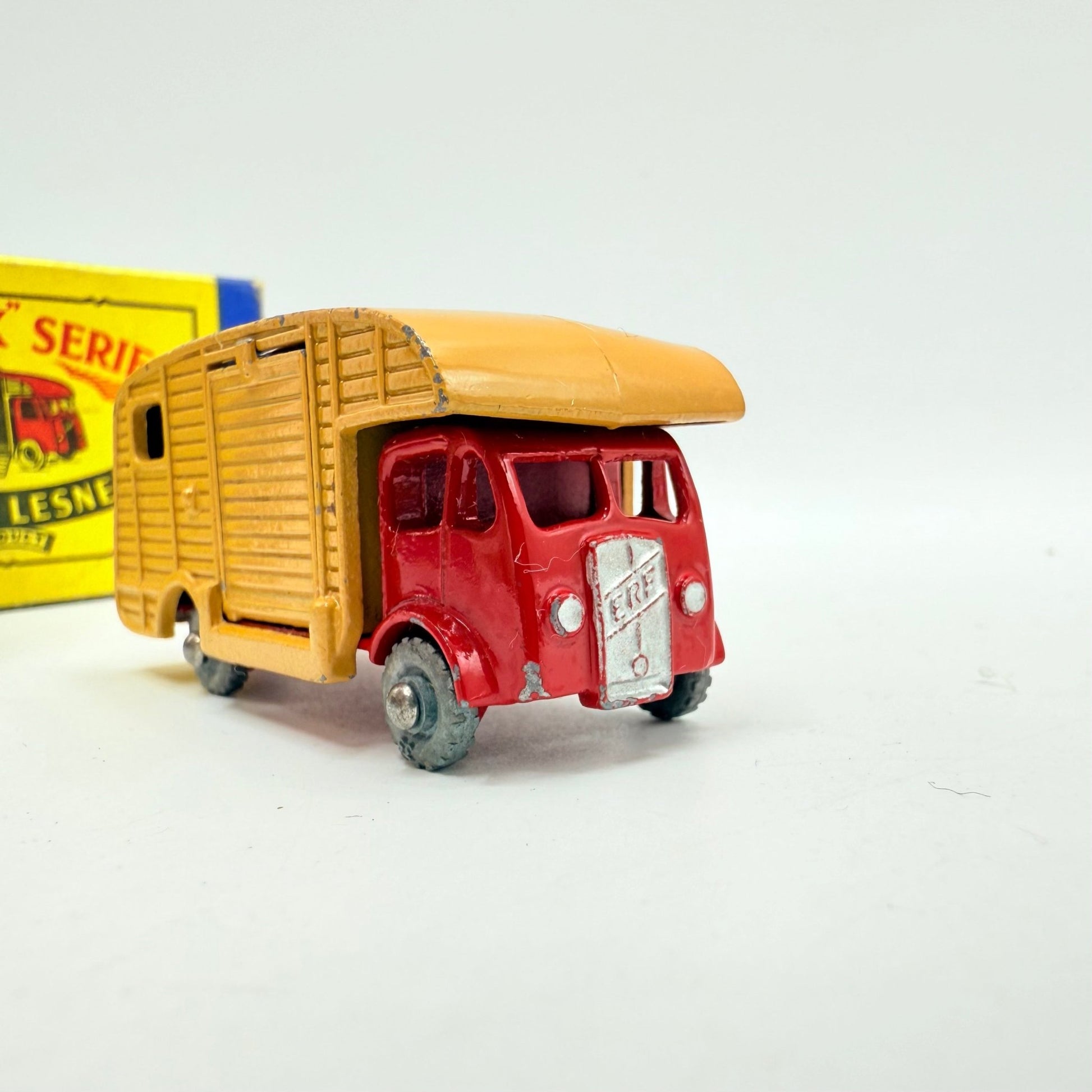 Matchbox Lesney 35a Horse Box MW - Magic Matchbox