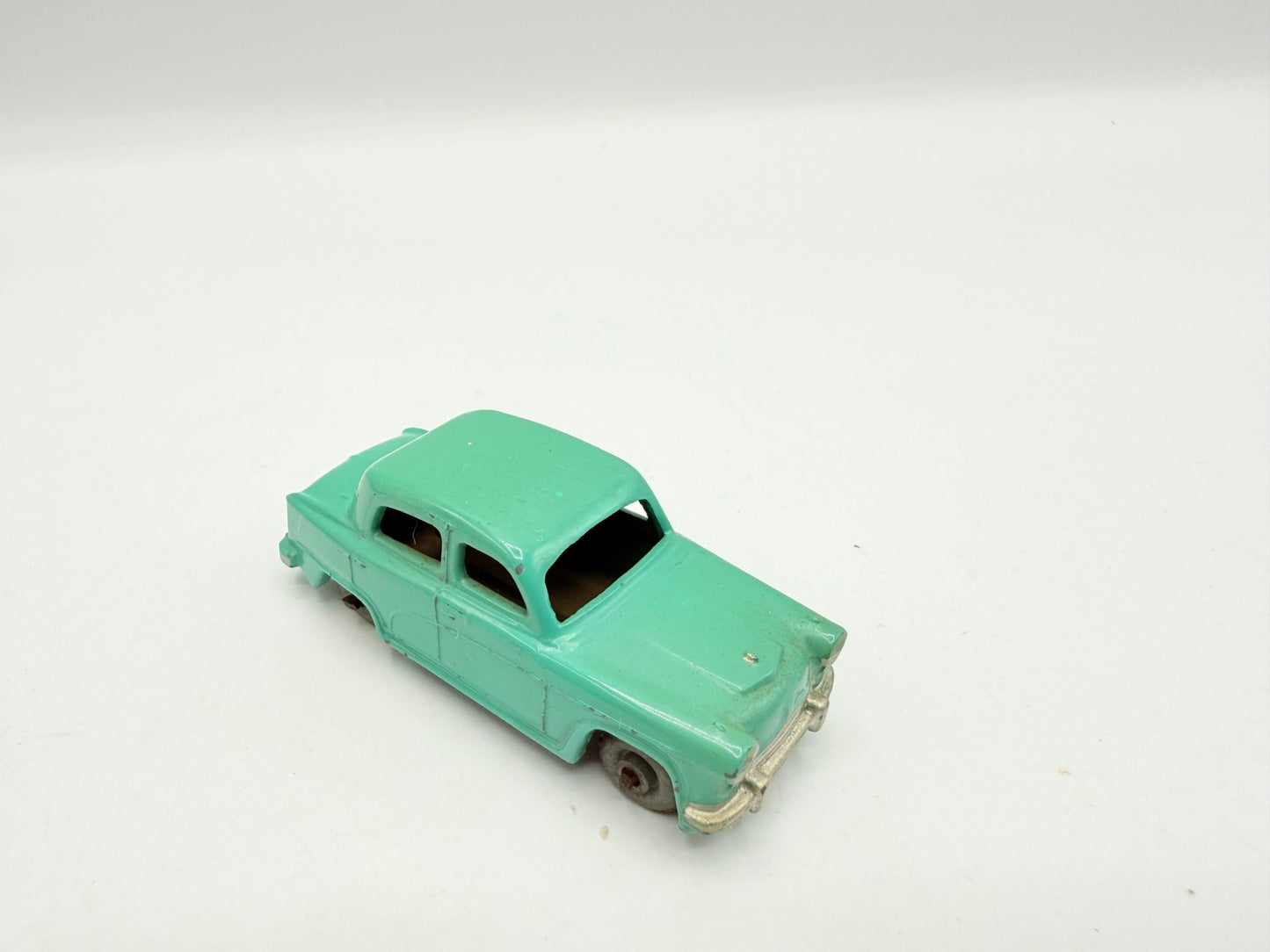 Matchbox Lesney 36a Austin A50 with Metal Wheels - Magic Matchbox