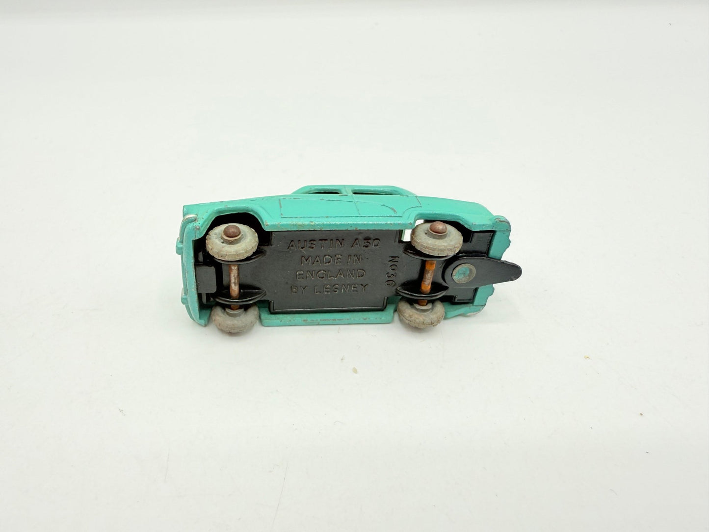 Matchbox Lesney 36a Austin A50 with Metal Wheels - Magic Matchbox