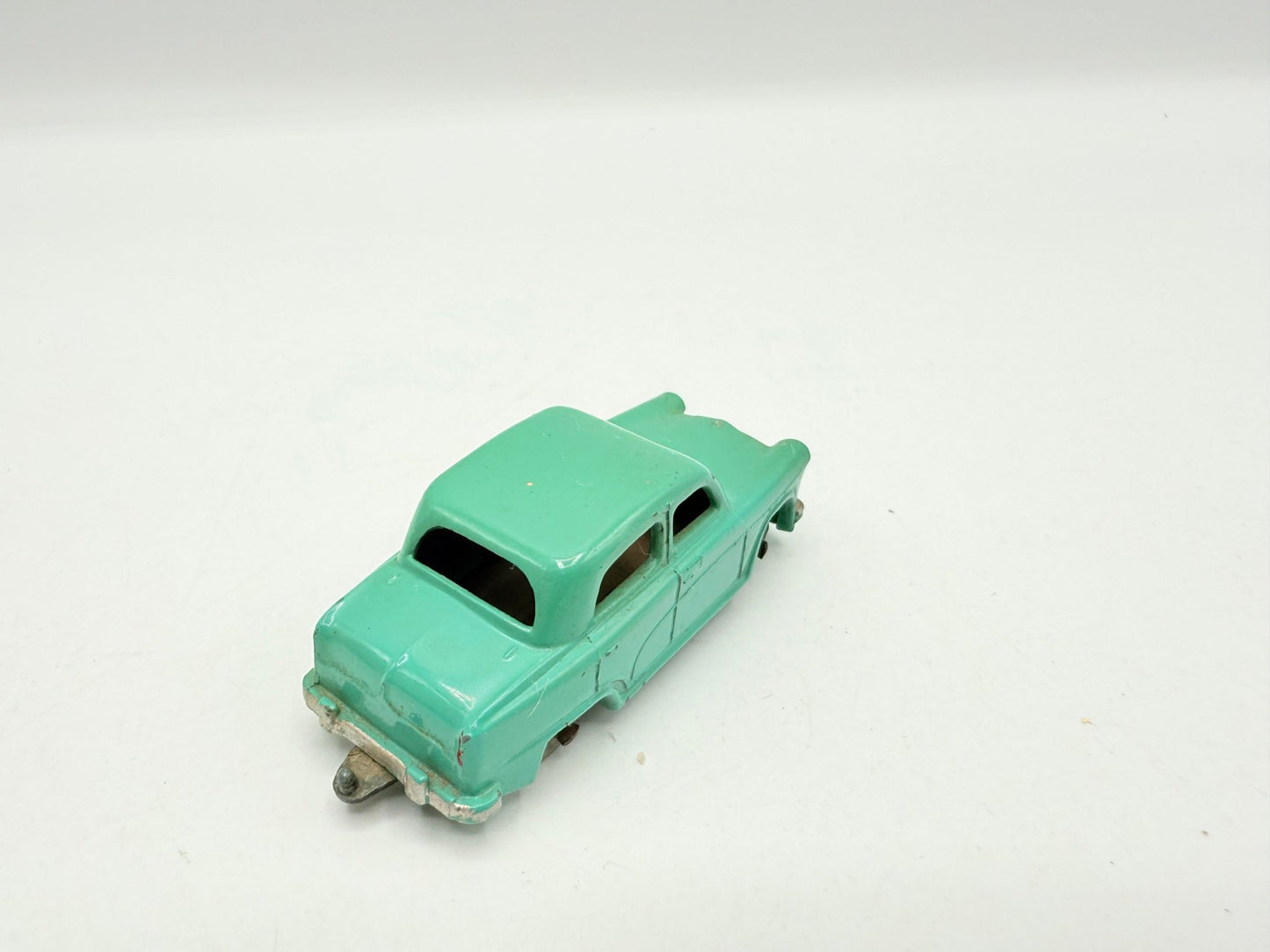 Matchbox Lesney 36a Austin A50 with Metal Wheels - Magic Matchbox