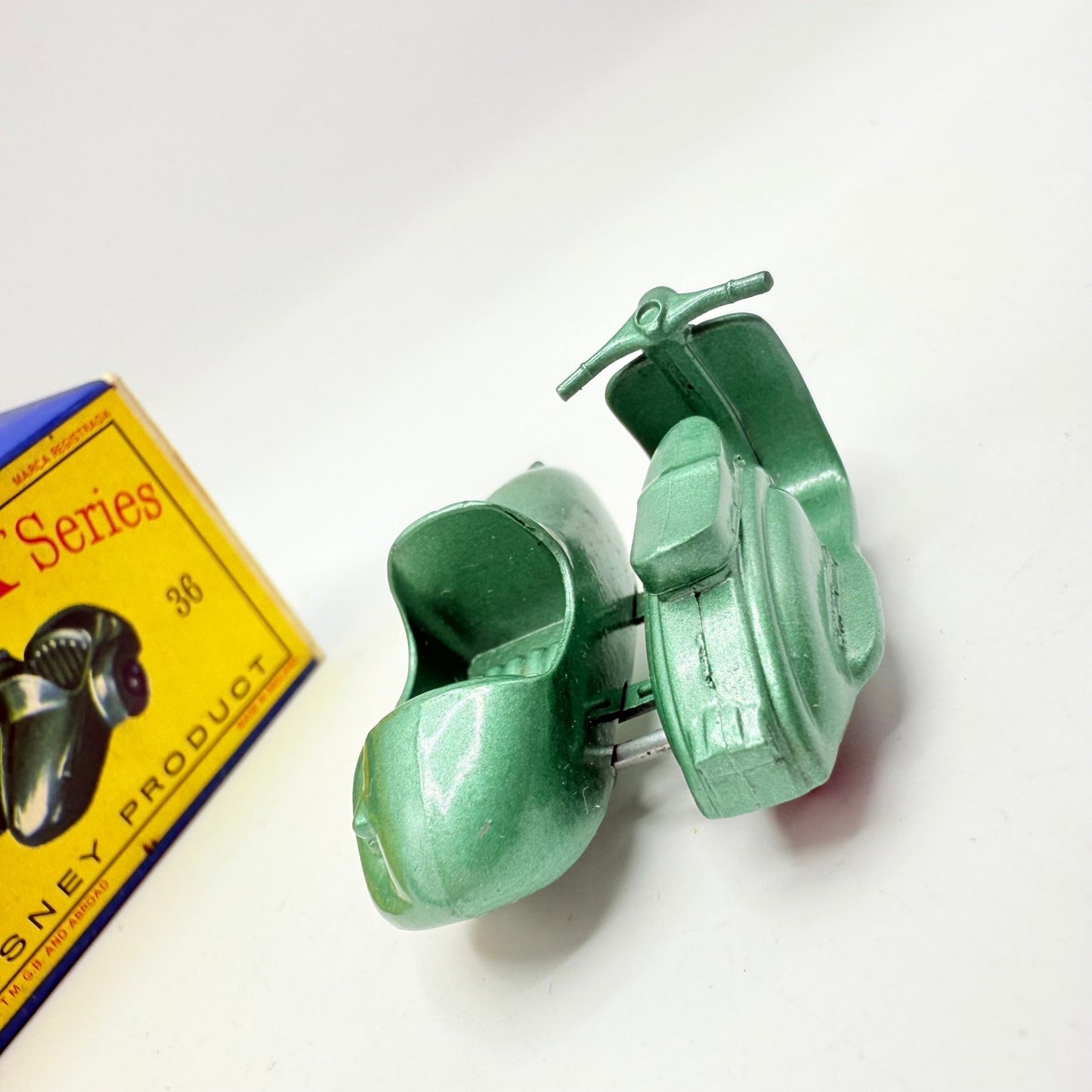 Matchbox Lesney 36b Lambretta Scooter - Magic Matchbox