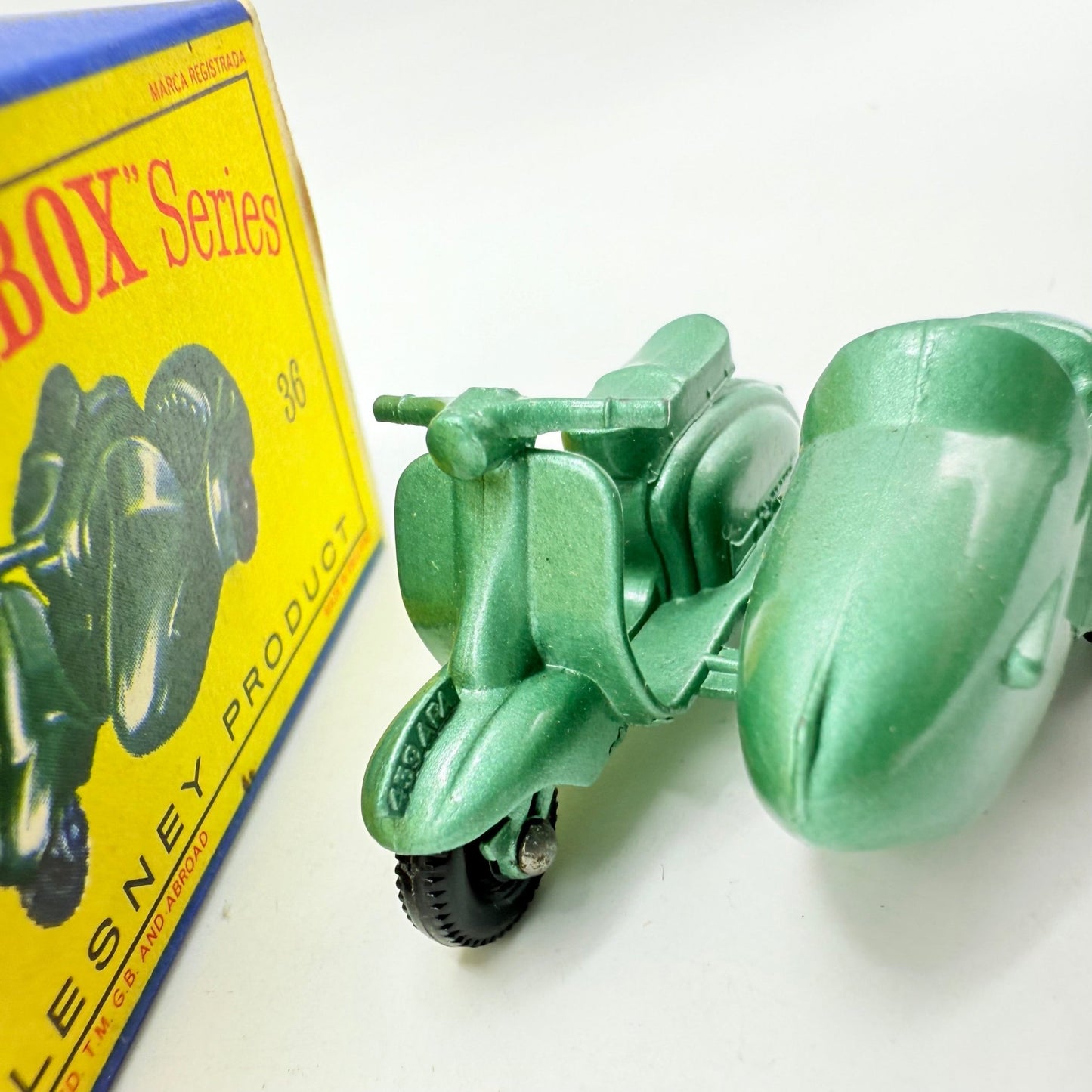Matchbox Lesney 36b Lambretta Scooter - Magic Matchbox