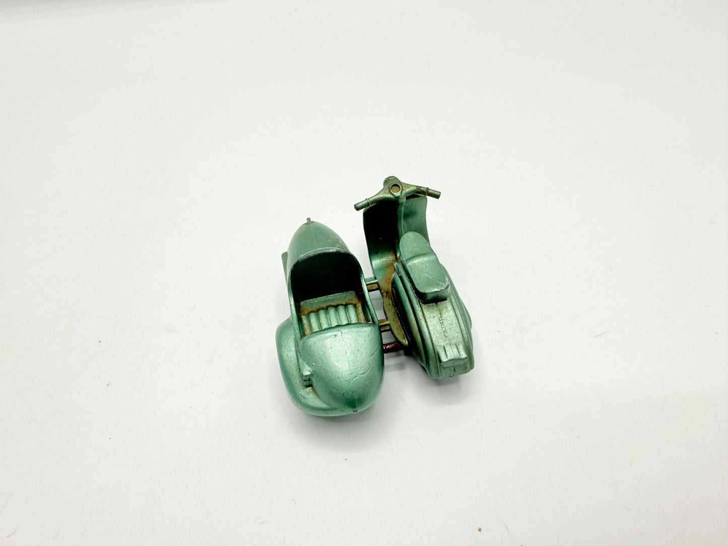 Matchbox Lesney 36b Lambretta Scooter - Near mint - Magic Matchbox