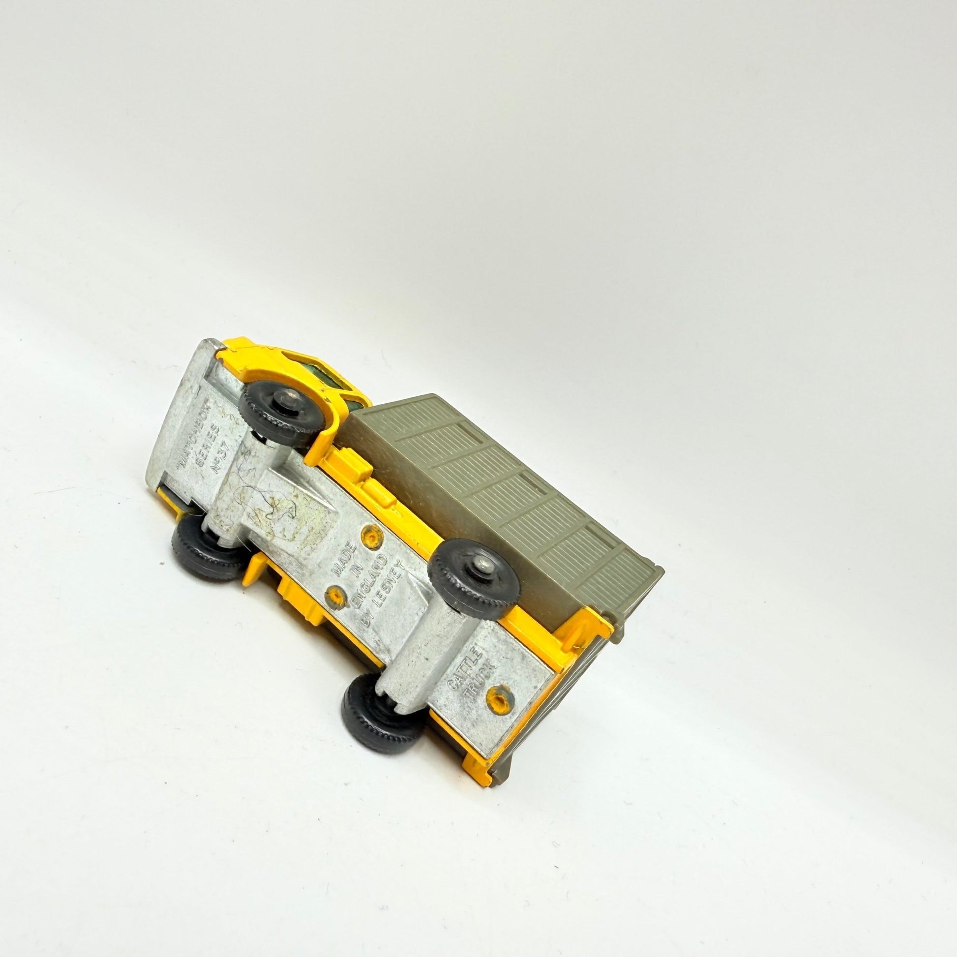 Matchbox Lesney 37c Dodge Cattle Truck - Magic Matchbox
