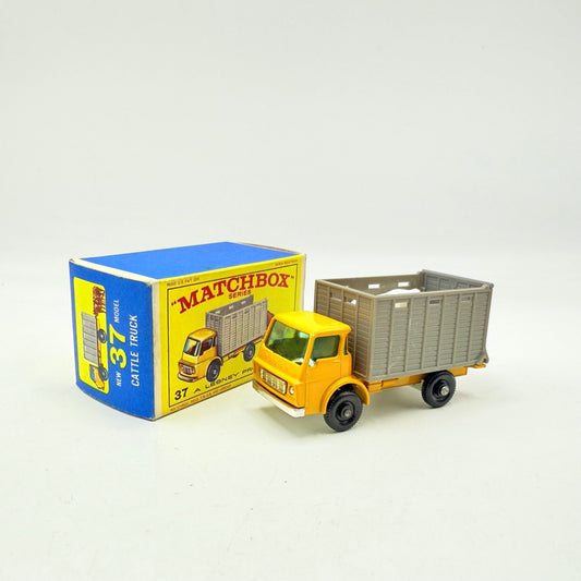 Matchbox Lesney 37c Dodge Cattle Truck - Magic Matchbox