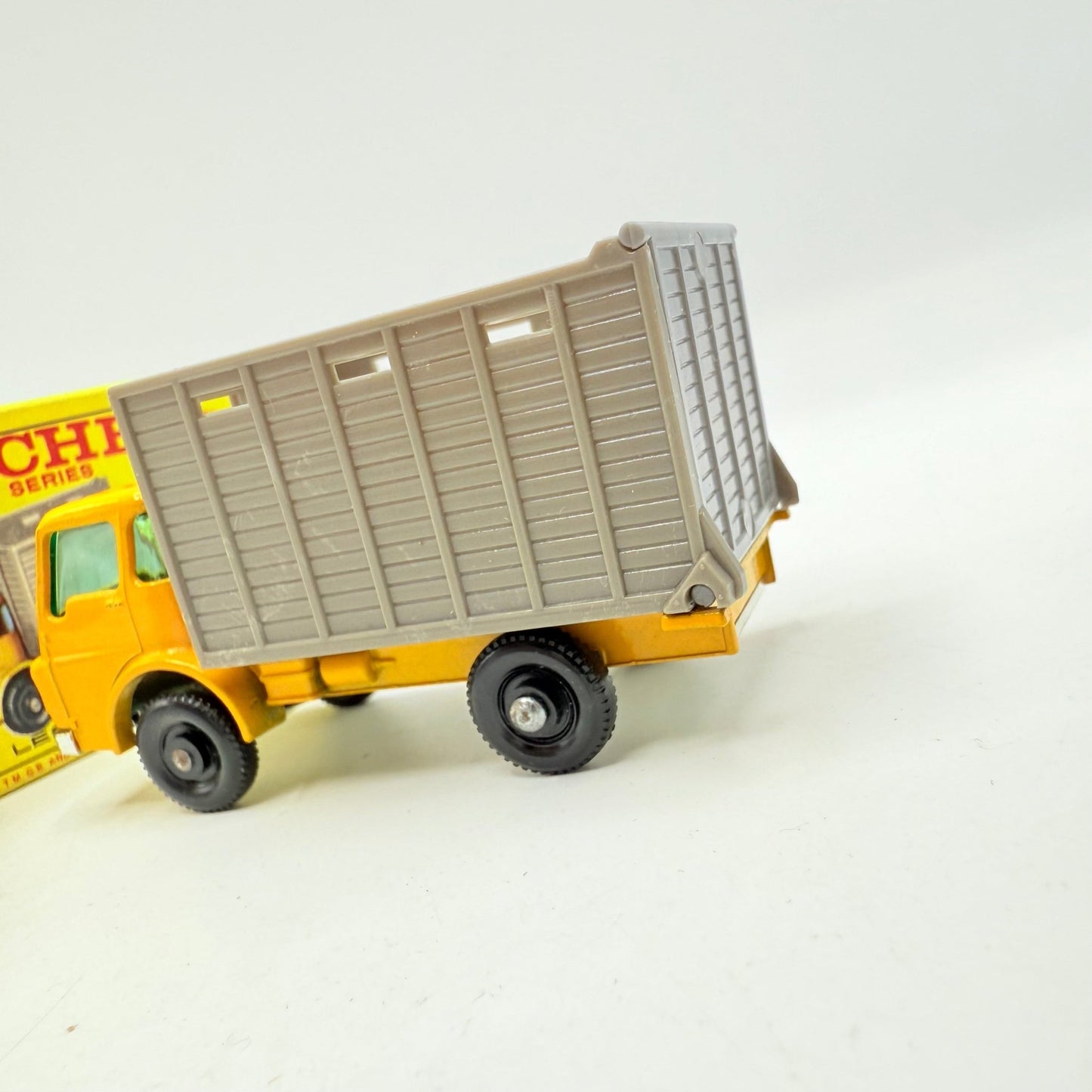 Matchbox Lesney 37c Dodge Cattle Truck - Magic Matchbox