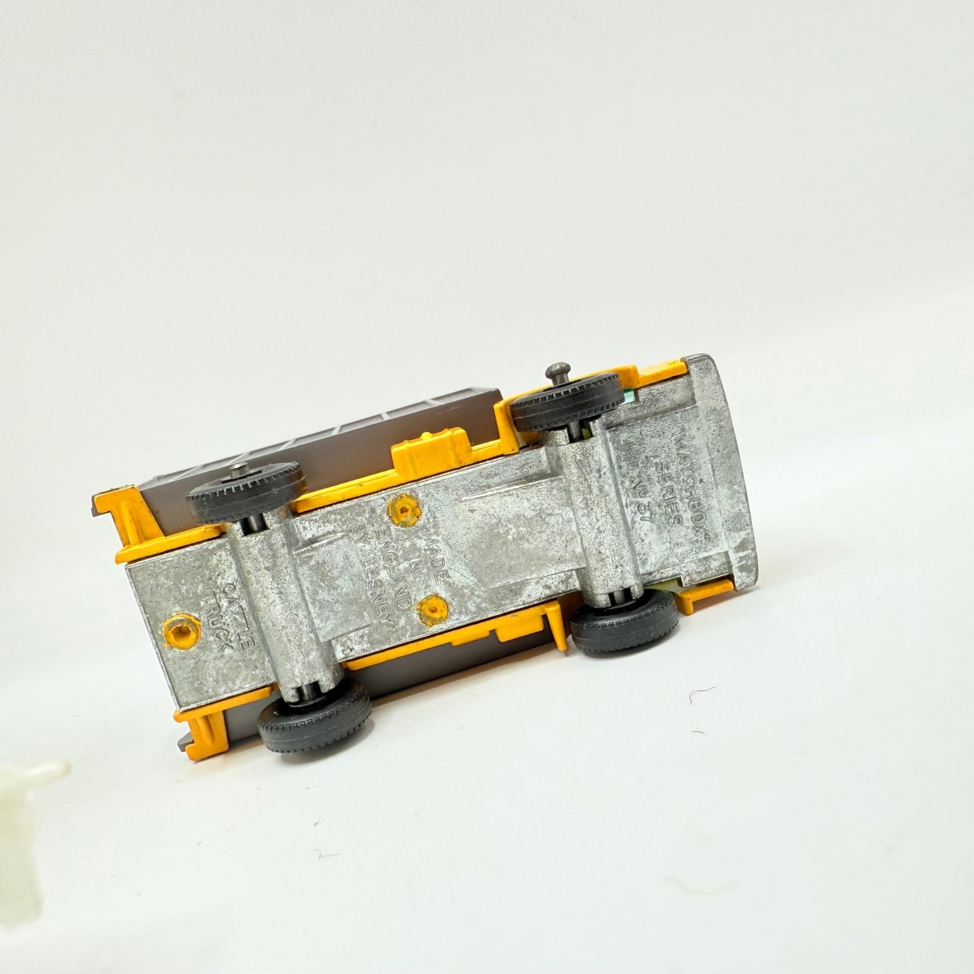 Matchbox Lesney 37c Dodge Cattle Truck - Magic Matchbox