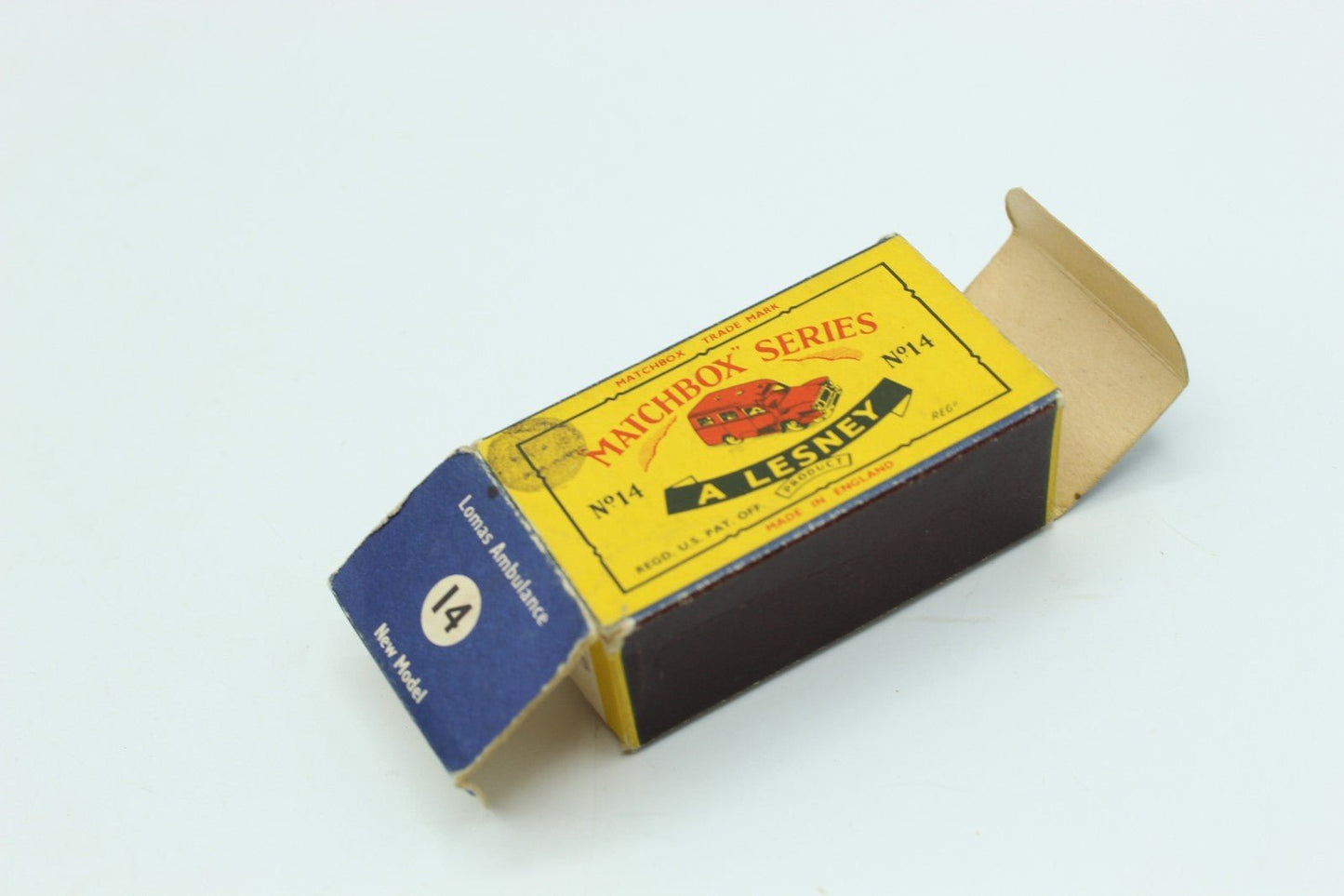 Matchbox Lesney 38 Karrier Refuse Truck Very Good in Damaged Box MW - Magic Matchbox