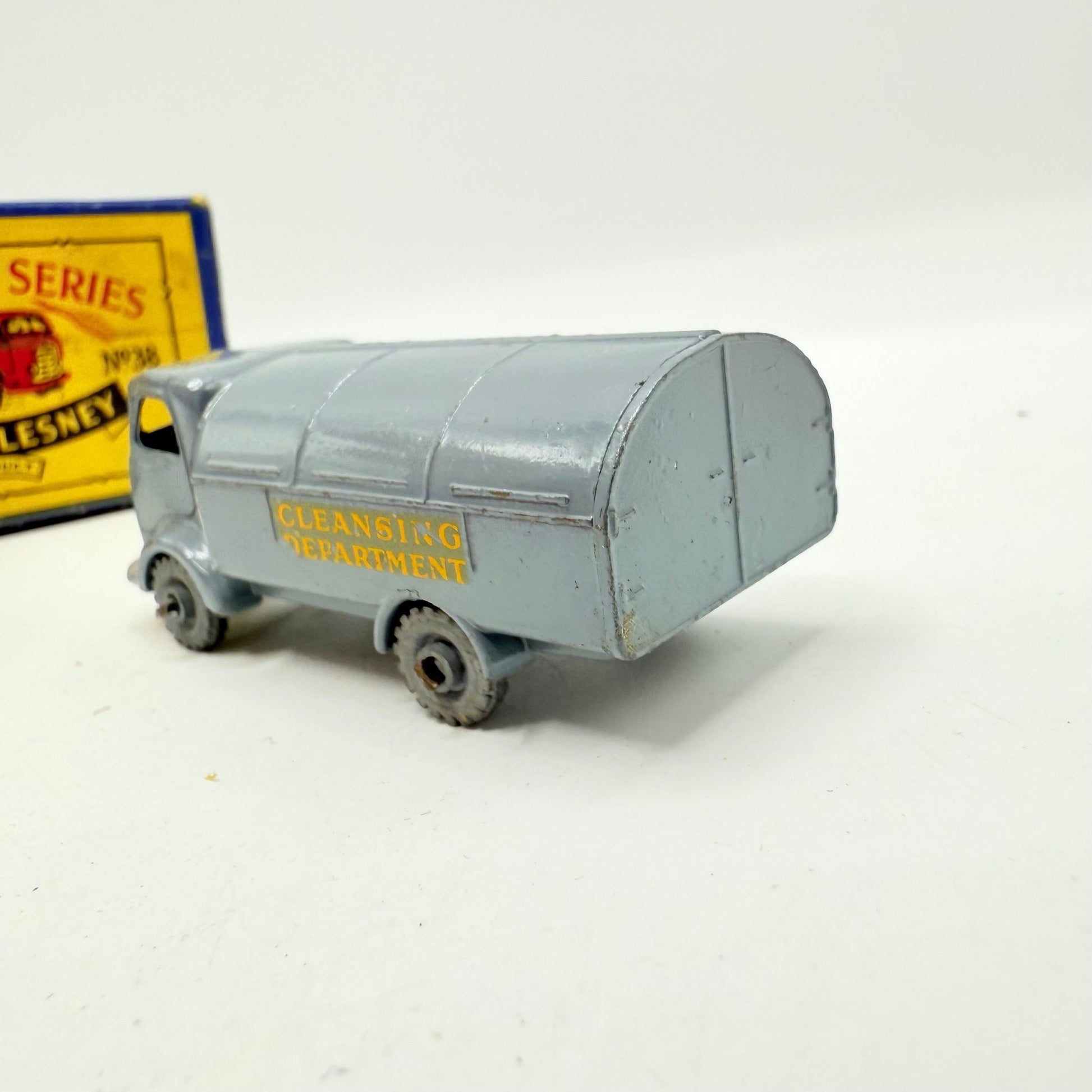 Matchbox Lesney 38a Karrier Bantam Refuse Truck MW - Magic Matchbox